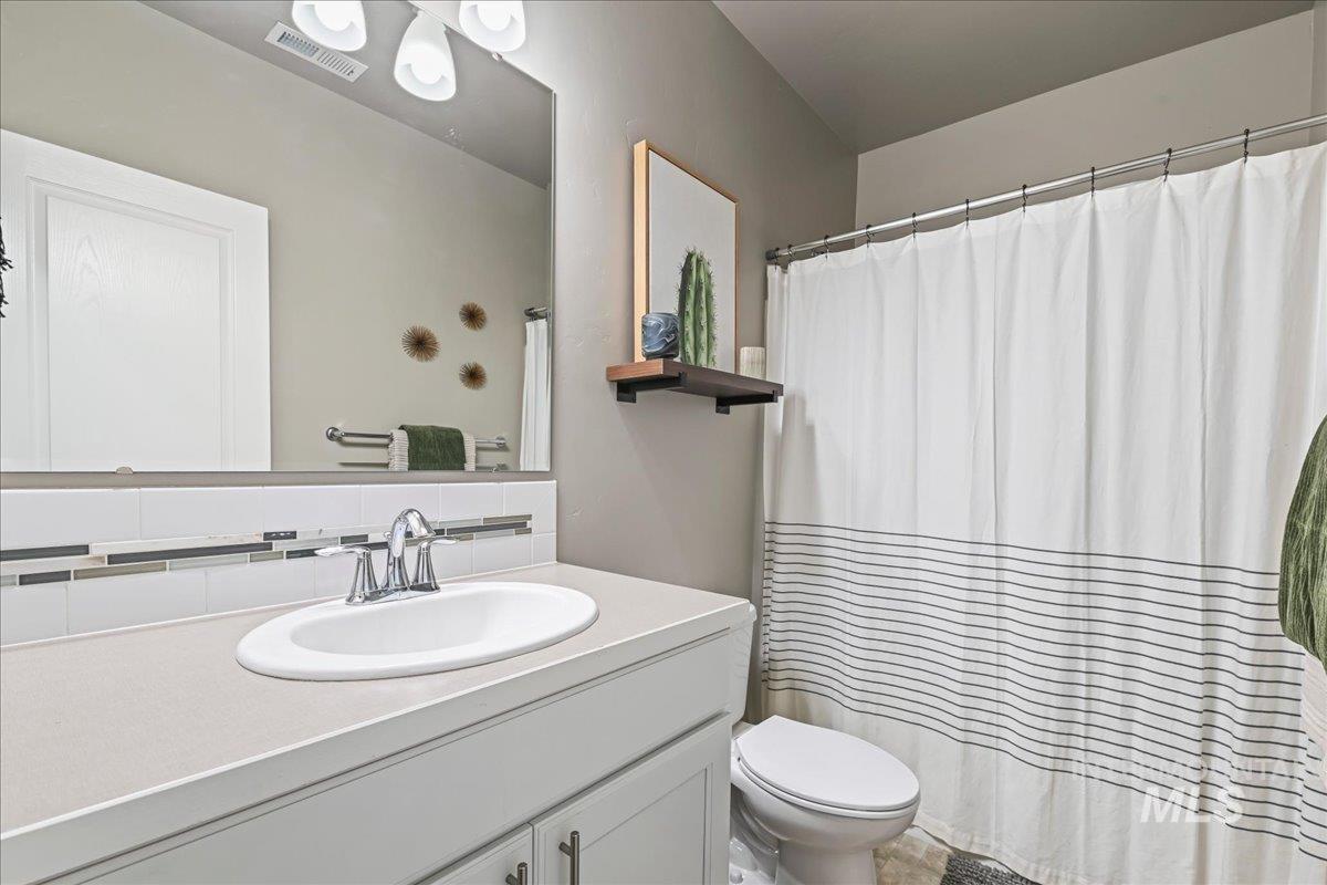 3758 S El Rio Ave, Boise, Idaho 83709, 3 Bedrooms, 2 Bathrooms, Residential For Sale, Price $485,000, 98997384
