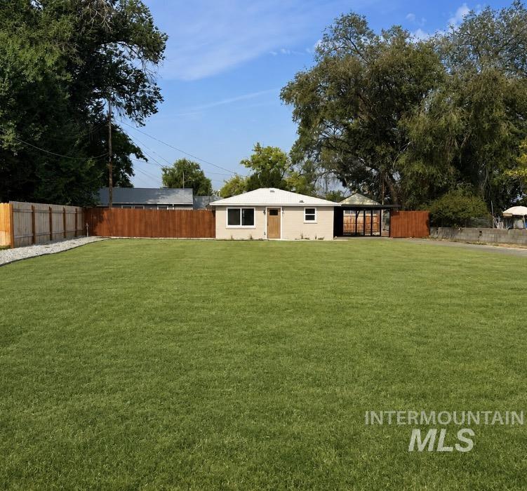 421 Elm St N, Twin Falls, Idaho 83301, 2 Bedrooms, 1 Bathroom, Residential For Sale, Price $259,900, 98997385