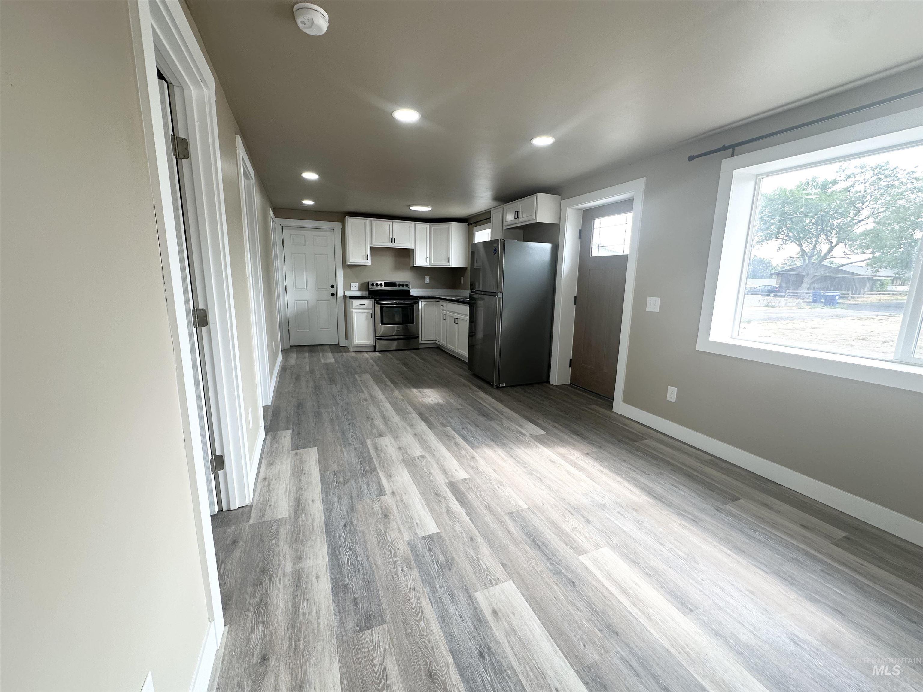 421 Elm St N, Twin Falls, Idaho 83301, 2 Bedrooms, 1 Bathroom, Residential For Sale, Price $259,900, 98997385