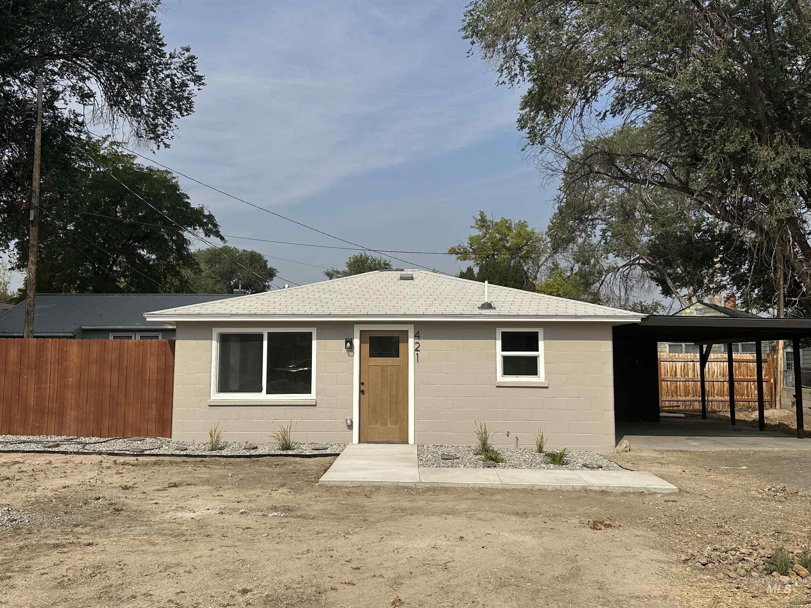 421 Elm St N, Twin Falls, Idaho 83301, 2 Bedrooms, 1 Bathroom, Residential For Sale, Price $259,900, 98997385