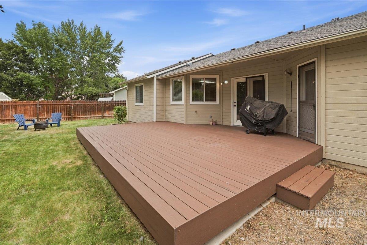 4375 S Timridge Way, Boise, Idaho 83716, 3 Bedrooms, 2 Bathrooms, Residential For Sale, Price $435,000, 98997387