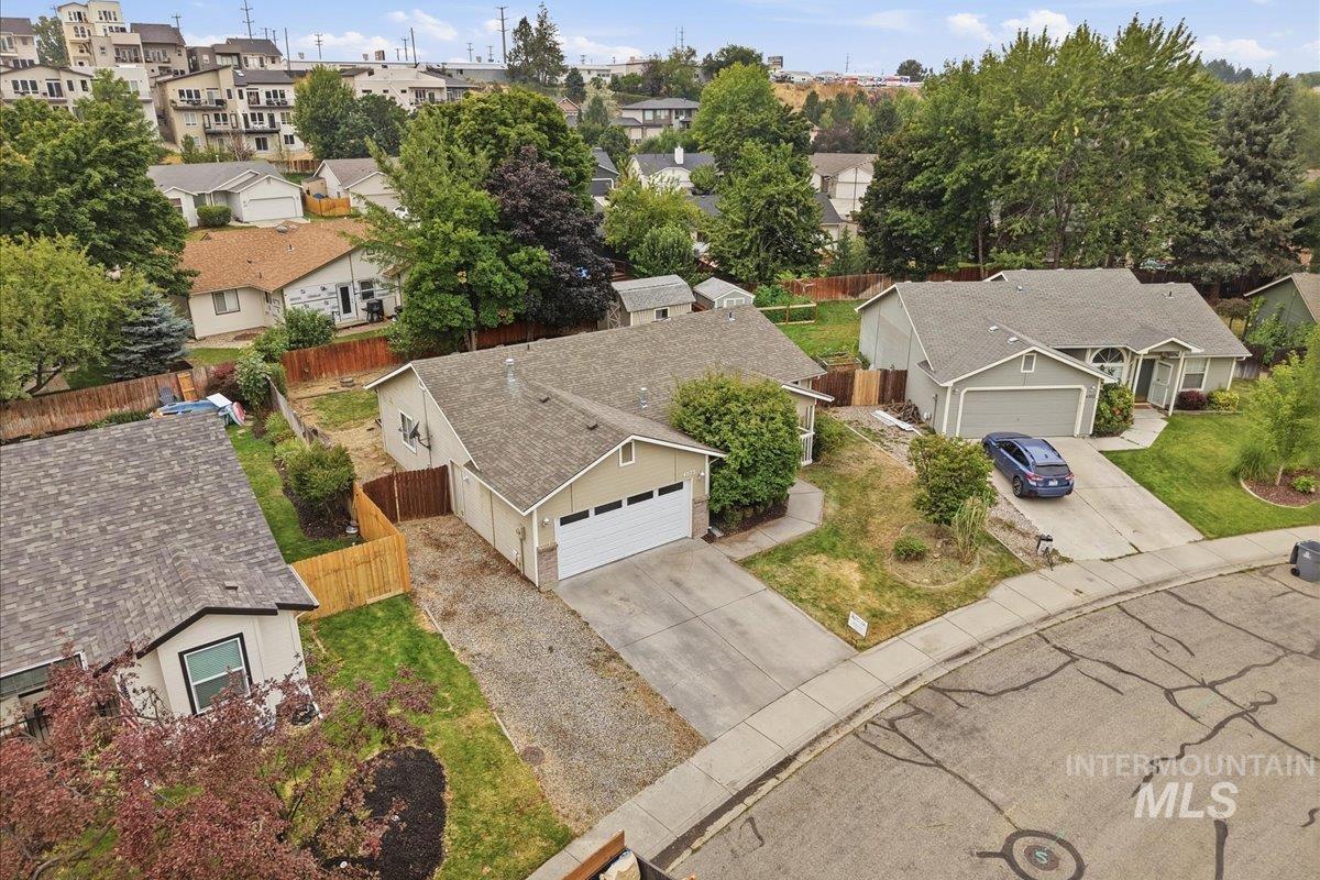 4375 S Timridge Way, Boise, Idaho 83716, 3 Bedrooms, 2 Bathrooms, Residential For Sale, Price $435,000, 98997387