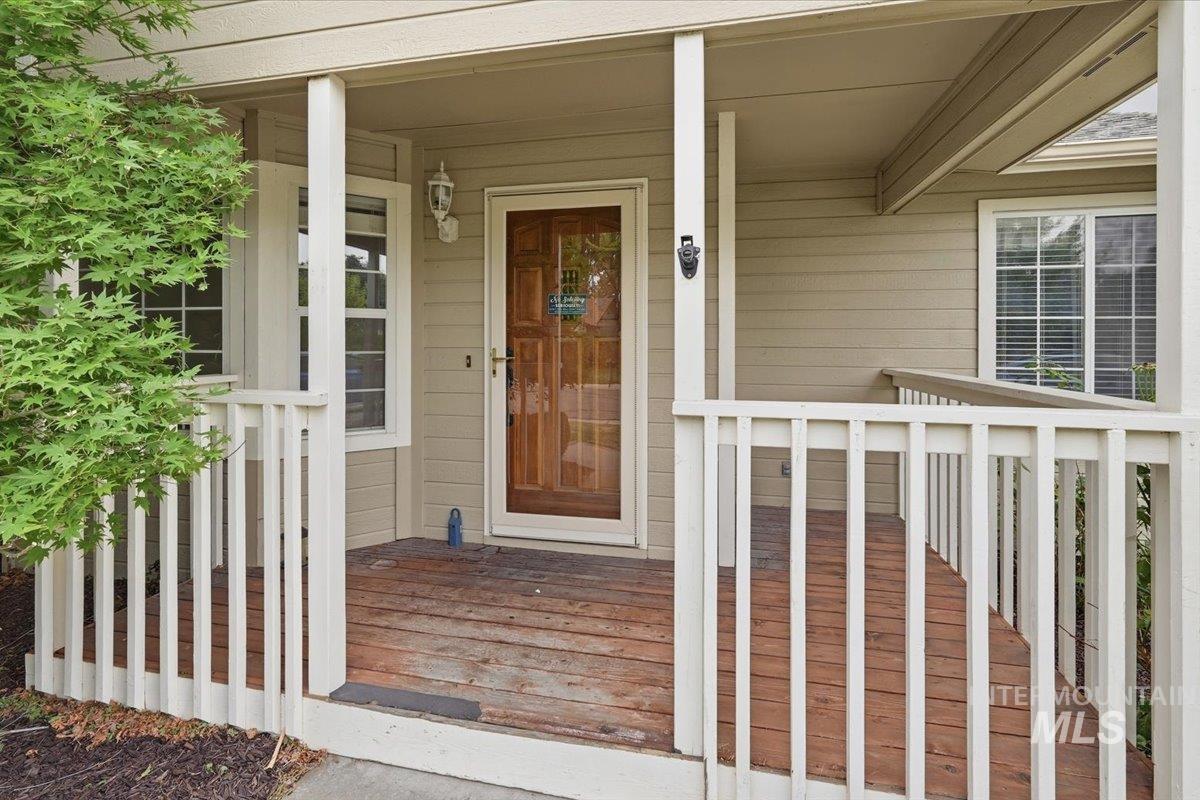 4375 S Timridge Way, Boise, Idaho 83716, 3 Bedrooms, 2 Bathrooms, Residential For Sale, Price $435,000, 98997387