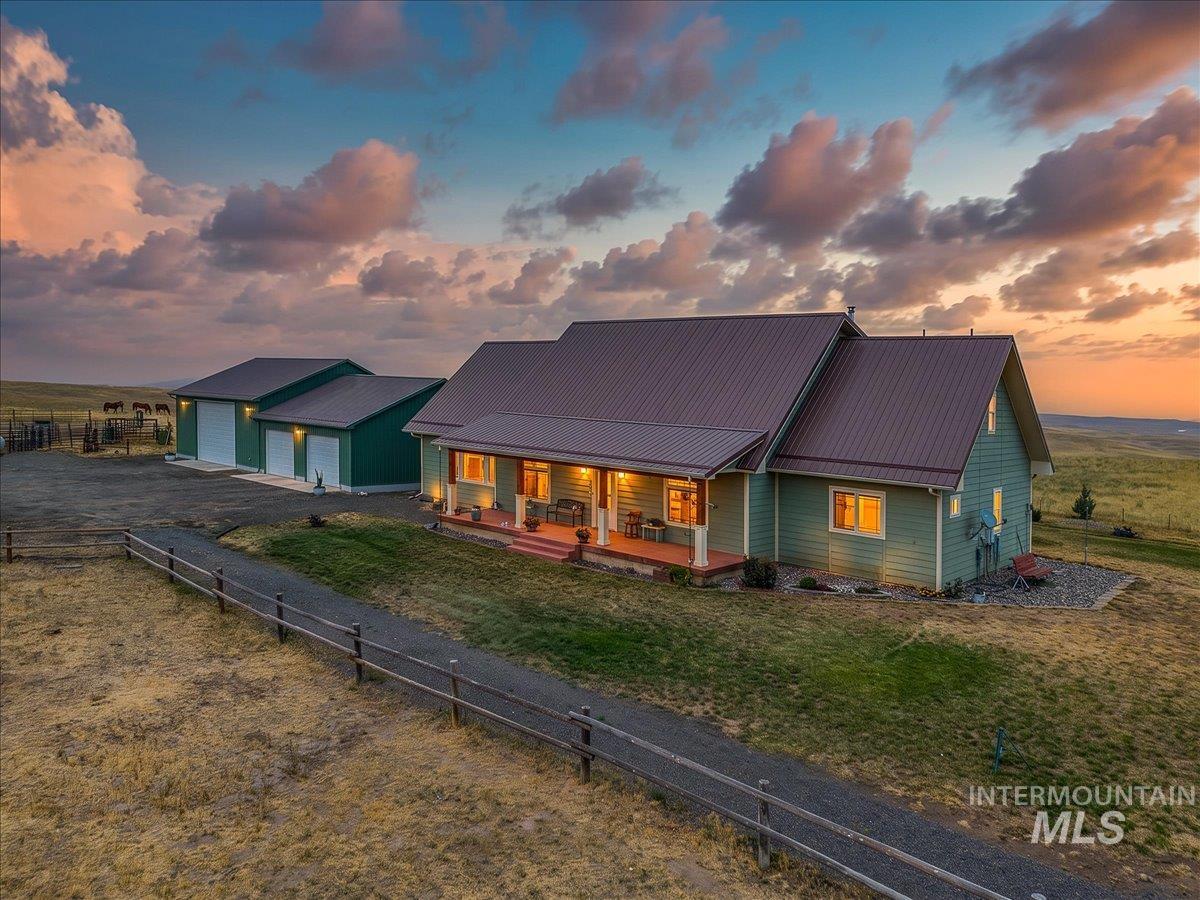 2876 Farm To Market Rd, Midvale, Idaho 83645, 5 Bedrooms, 3 Bathrooms, Residential For Sale, Price $1,475,000, 98997389