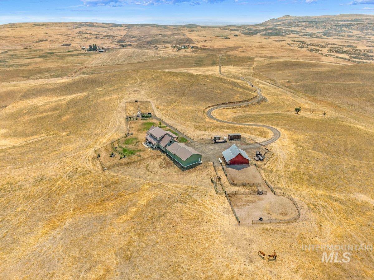 2876 Farm To Market Rd, Midvale, Idaho 83645, 5 Bedrooms, 3 Bathrooms, Residential For Sale, Price $1,475,000, 98997389