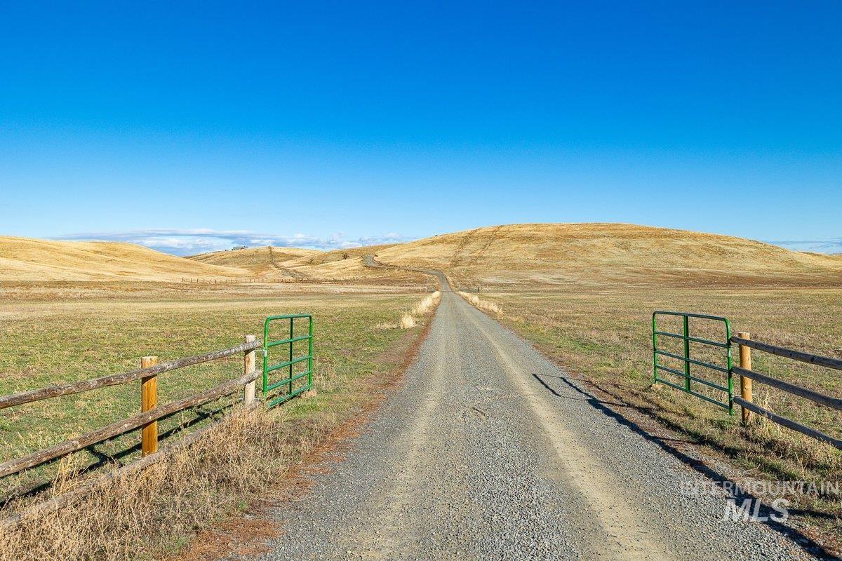 2876 Farm To Market Rd, Midvale, Idaho 83645, 5 Bedrooms, 3 Bathrooms, Residential For Sale, Price $1,475,000, 98997389