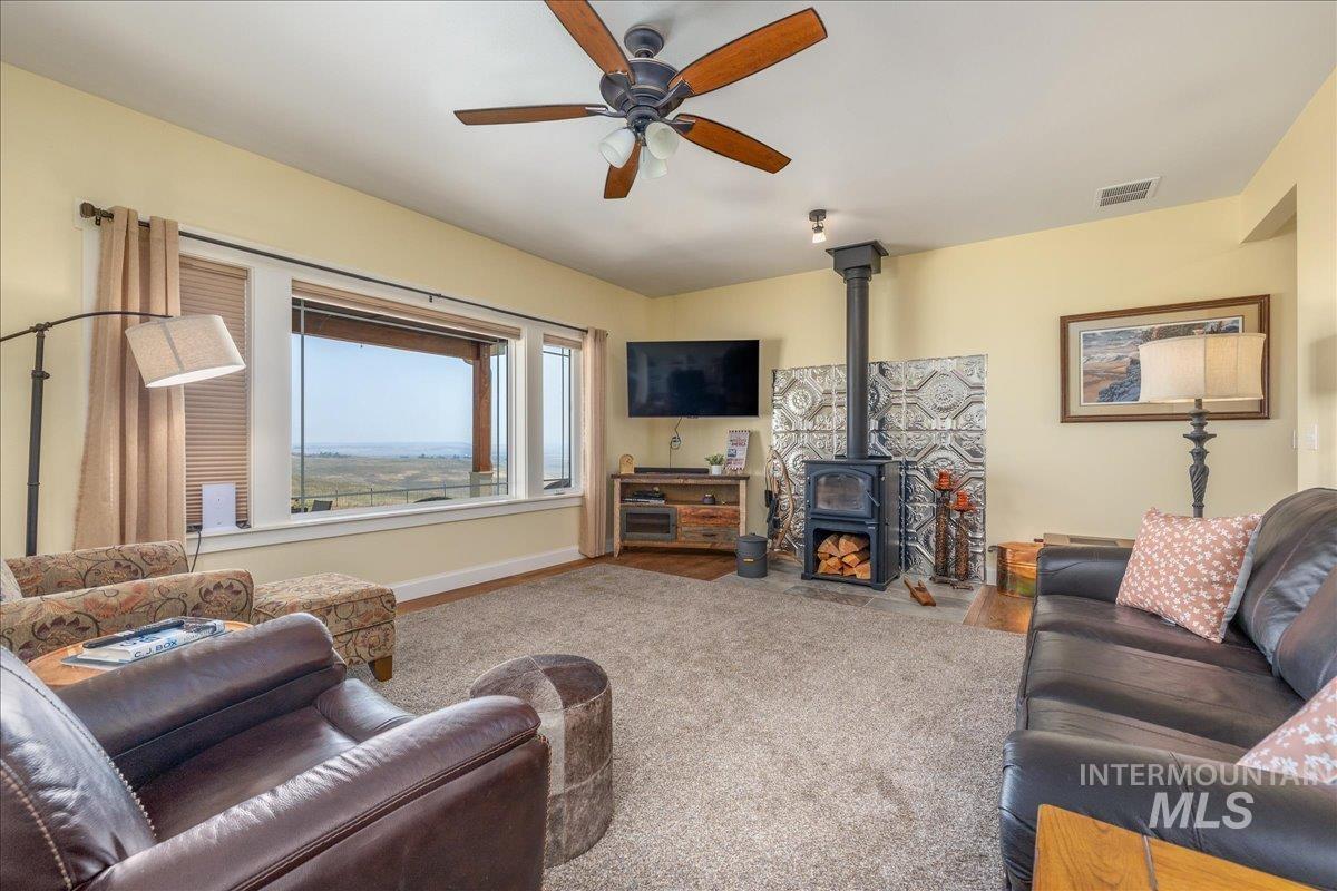 2876 Farm To Market Rd, Midvale, Idaho 83645, 5 Bedrooms, 3 Bathrooms, Farm & Ranch For Sale, Price $1,475,000,MLS 98997390
