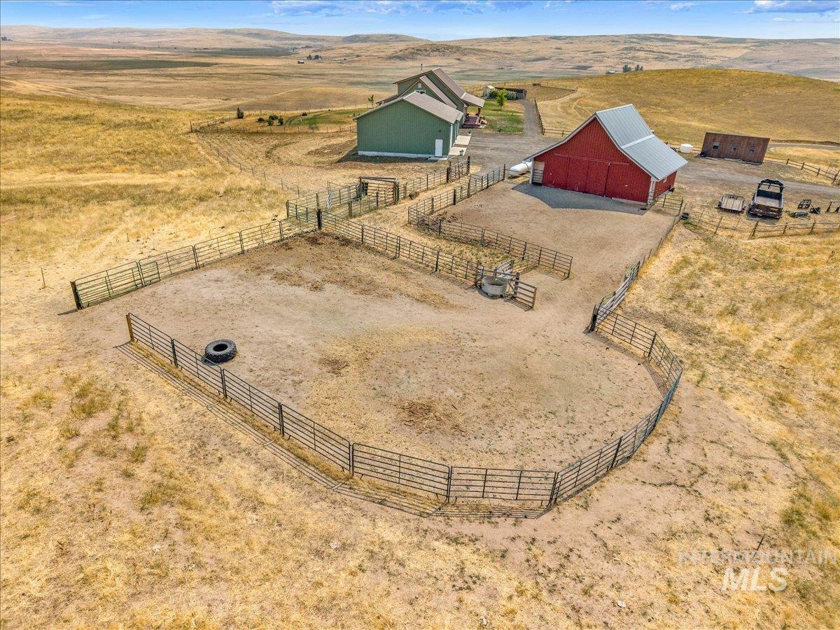 2876 Farm To Market Rd, Midvale, Idaho 83645, 5 Bedrooms, 3 Bathrooms, Farm & Ranch For Sale, Price $1,475,000,MLS 98997390