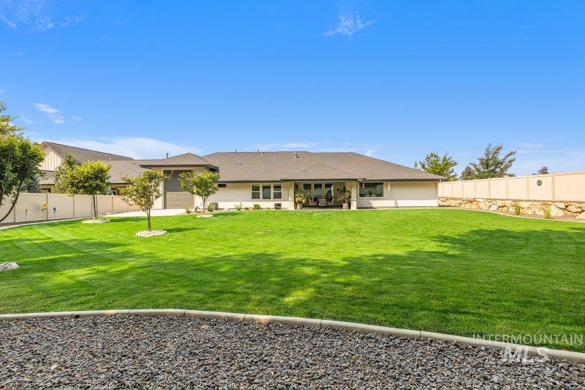 8858 S Fuego, Kuna, Idaho 83634, 4 Bedrooms, 3.5 Bathrooms, Residential For Sale, Price $995,900,MLS 98997393