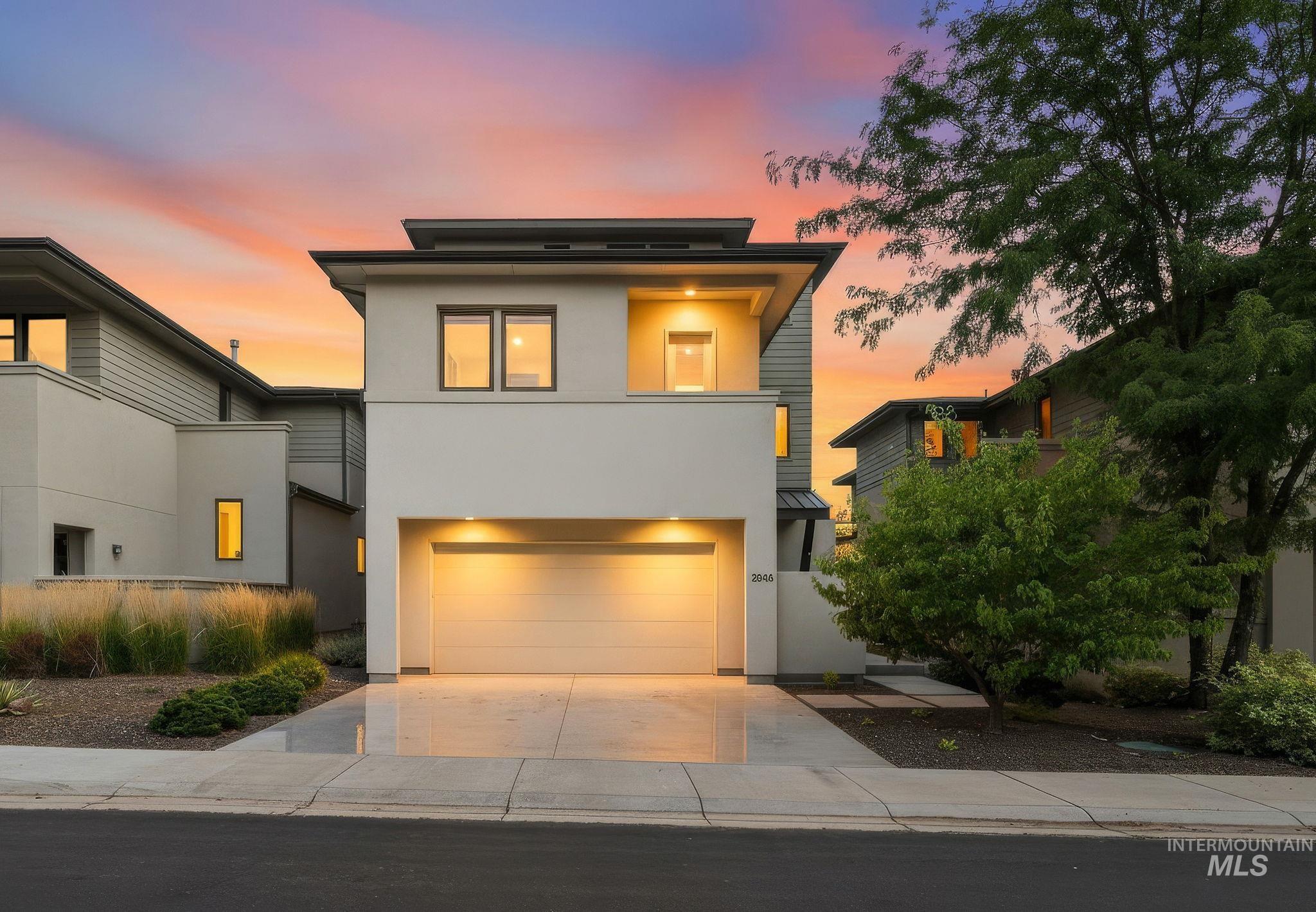 2948 E Heartleaf Ln, Boise, Idaho 83716, 3 Bedrooms, 3 Bathrooms, Residential For Sale, Price $814,900,MLS 98997394