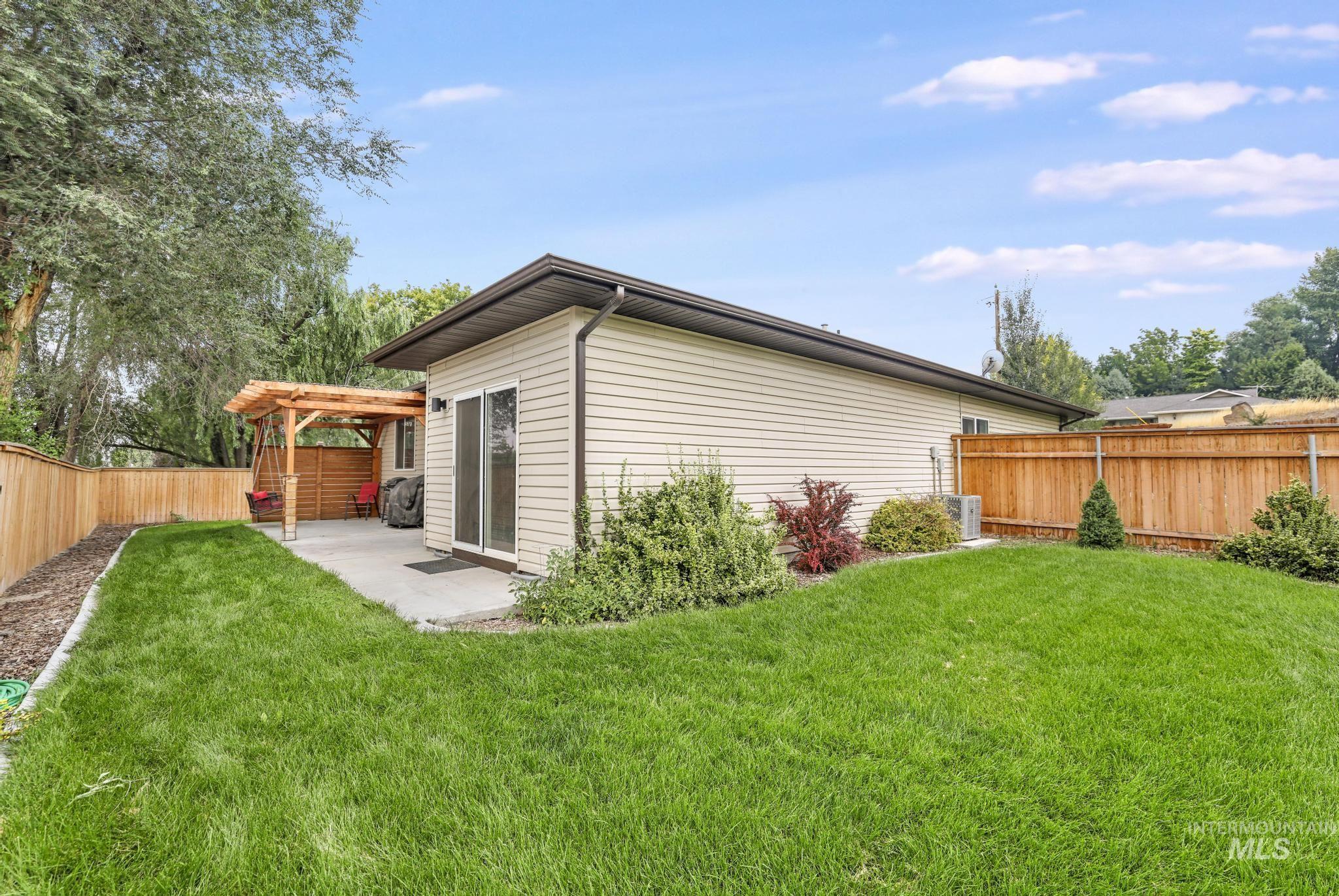517 2nd Ave. W., Wendell, Idaho 83355, 3 Bedrooms, 2 Bathrooms, Residential For Sale, Price $399,900, 98997396