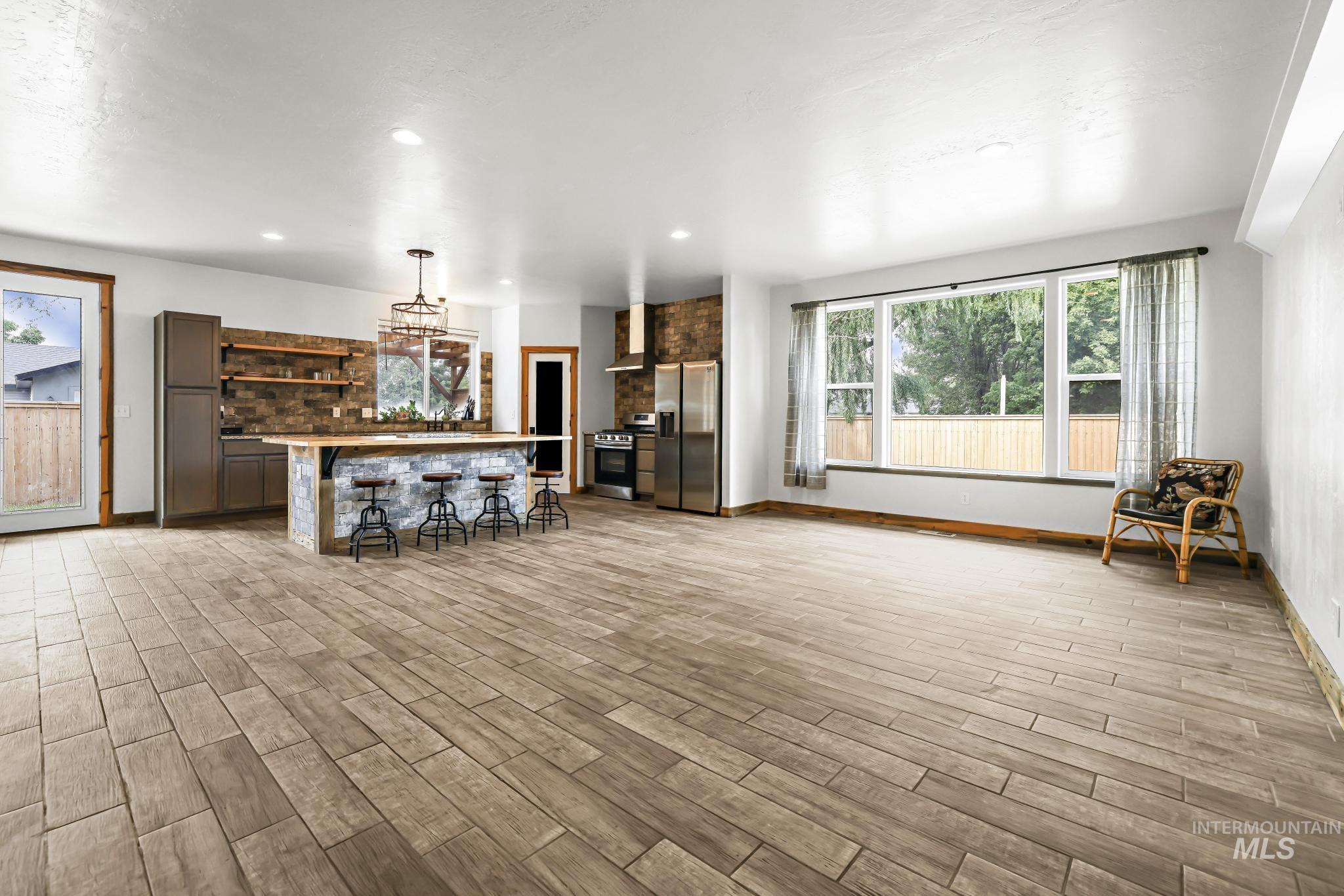 517 2nd Ave. W., Wendell, Idaho 83355, 3 Bedrooms, 2 Bathrooms, Residential For Sale, Price $399,900, 98997396