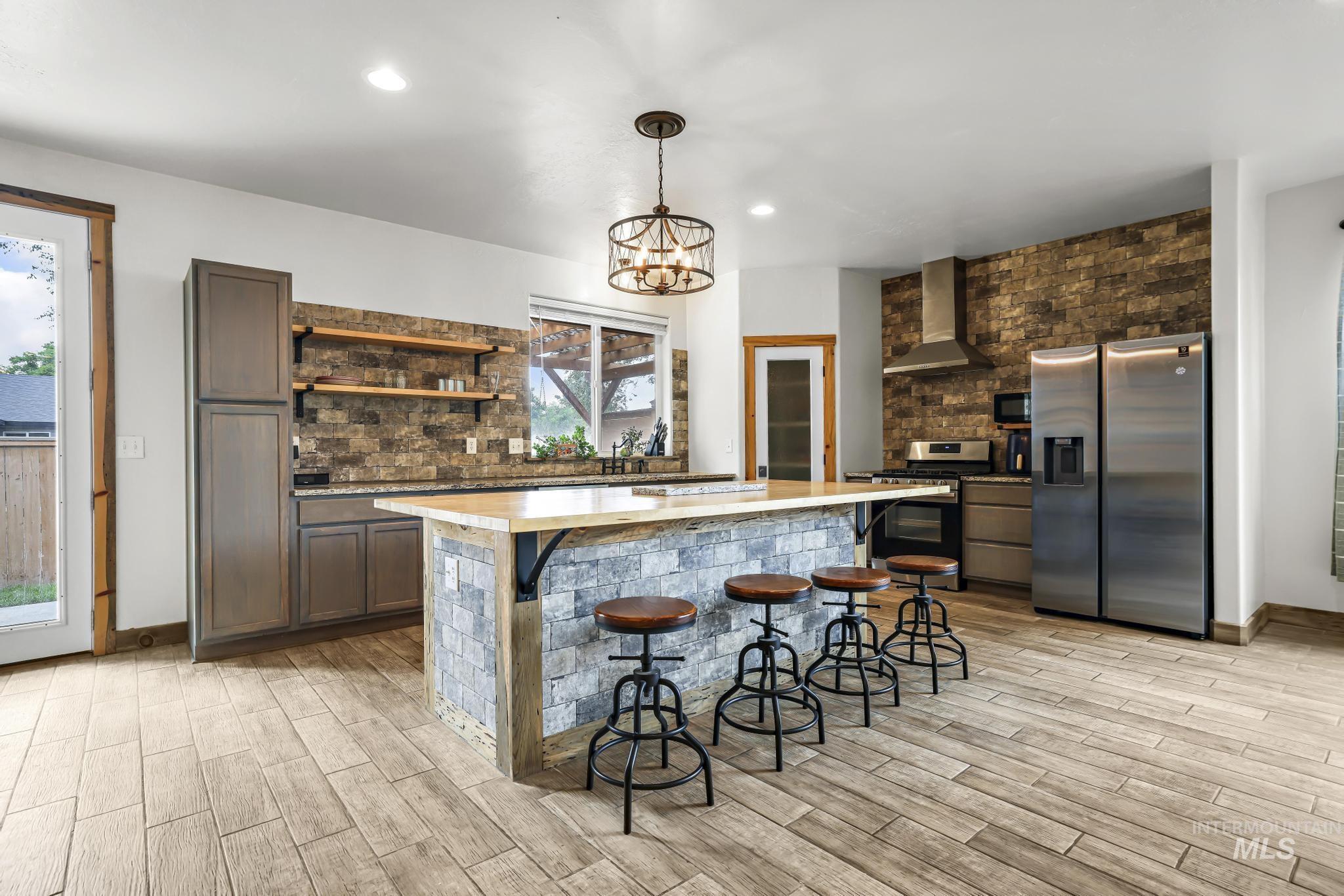 517 2nd Ave. W., Wendell, Idaho 83355, 3 Bedrooms, 2 Bathrooms, Residential For Sale, Price $399,900, 98997396
