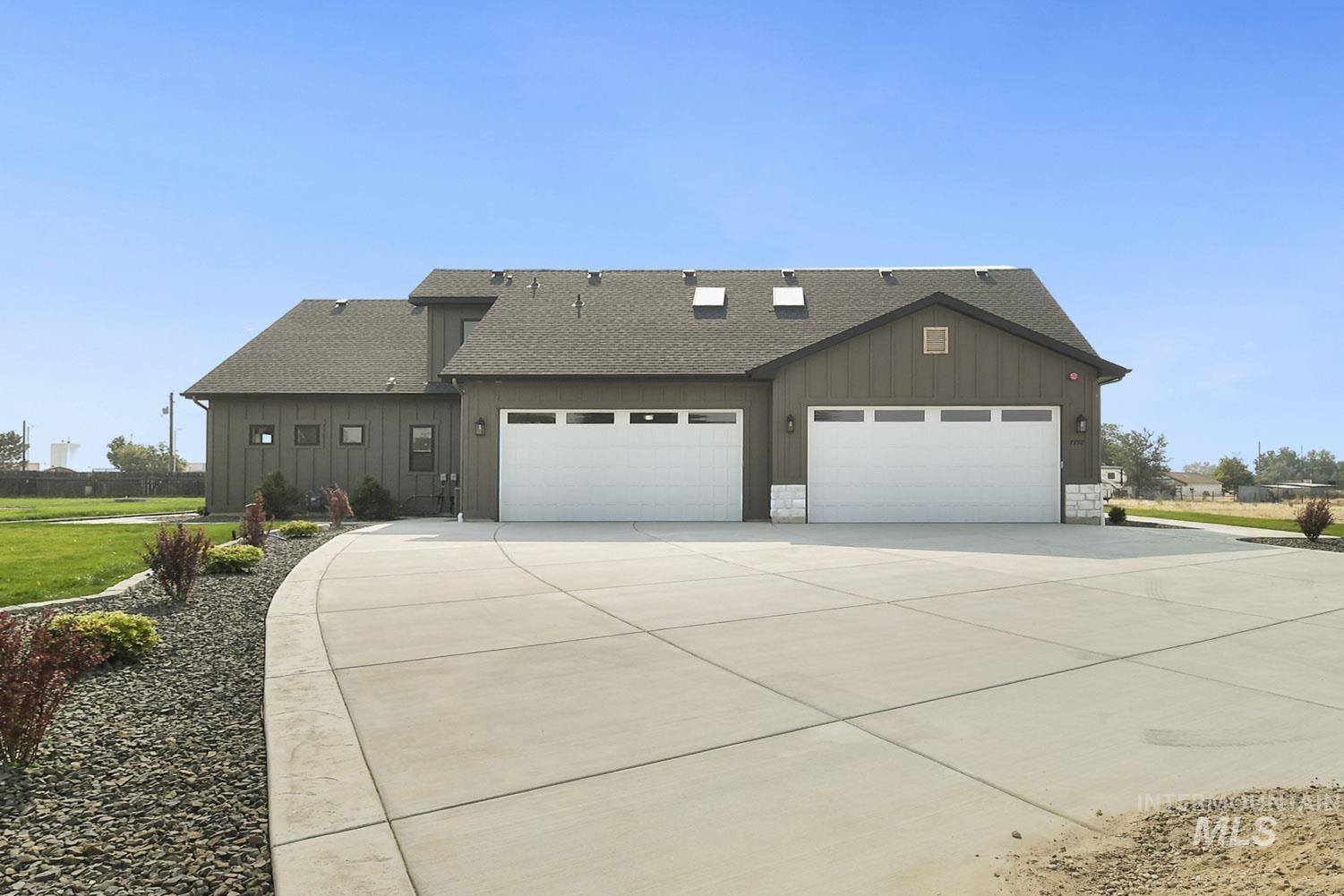 7792 E Windmill Ranch Ln, Nampa, Idaho 83687, 5 Bedrooms, 4 Bathrooms, Residential For Sale, Price $1,899,900, 98997399