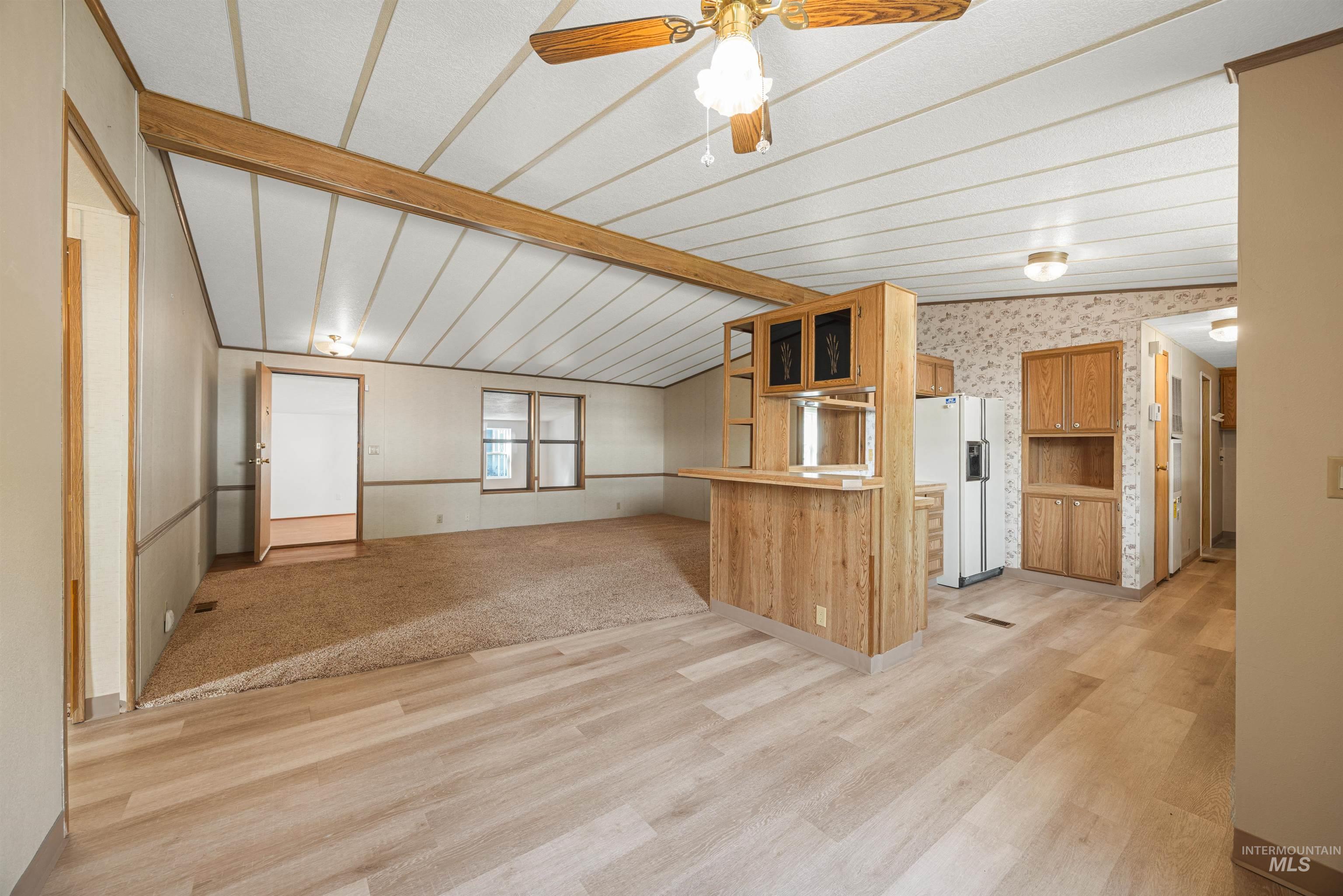 2205 E Linden St #6, Caldwell, Idaho 83605, 3 Bedrooms, 2 Bathrooms, Residential For Sale, Price $97,000,MLS 98997402