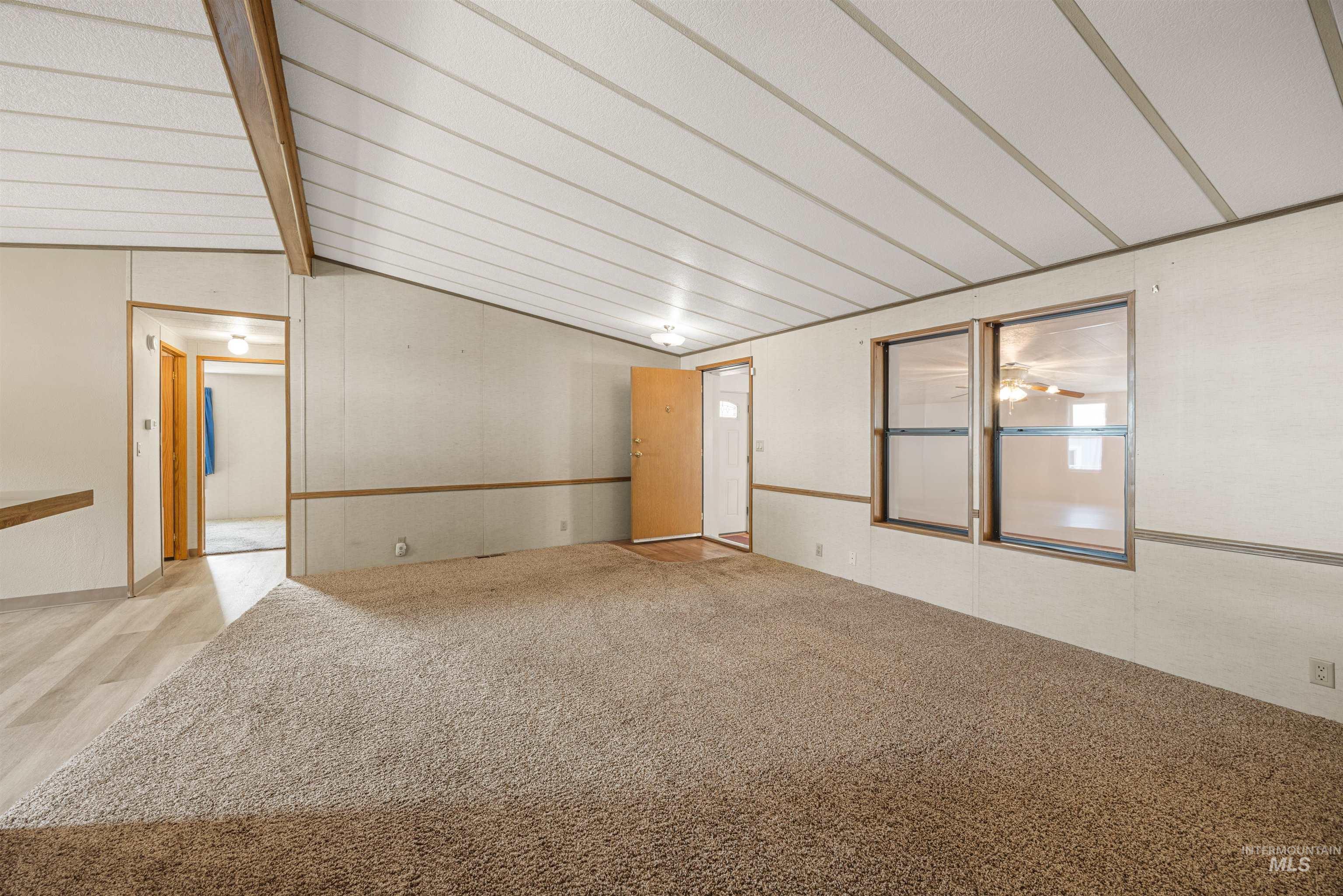 2205 E Linden St #6, Caldwell, Idaho 83605, 3 Bedrooms, 2 Bathrooms, Residential For Sale, Price $97,000,MLS 98997402