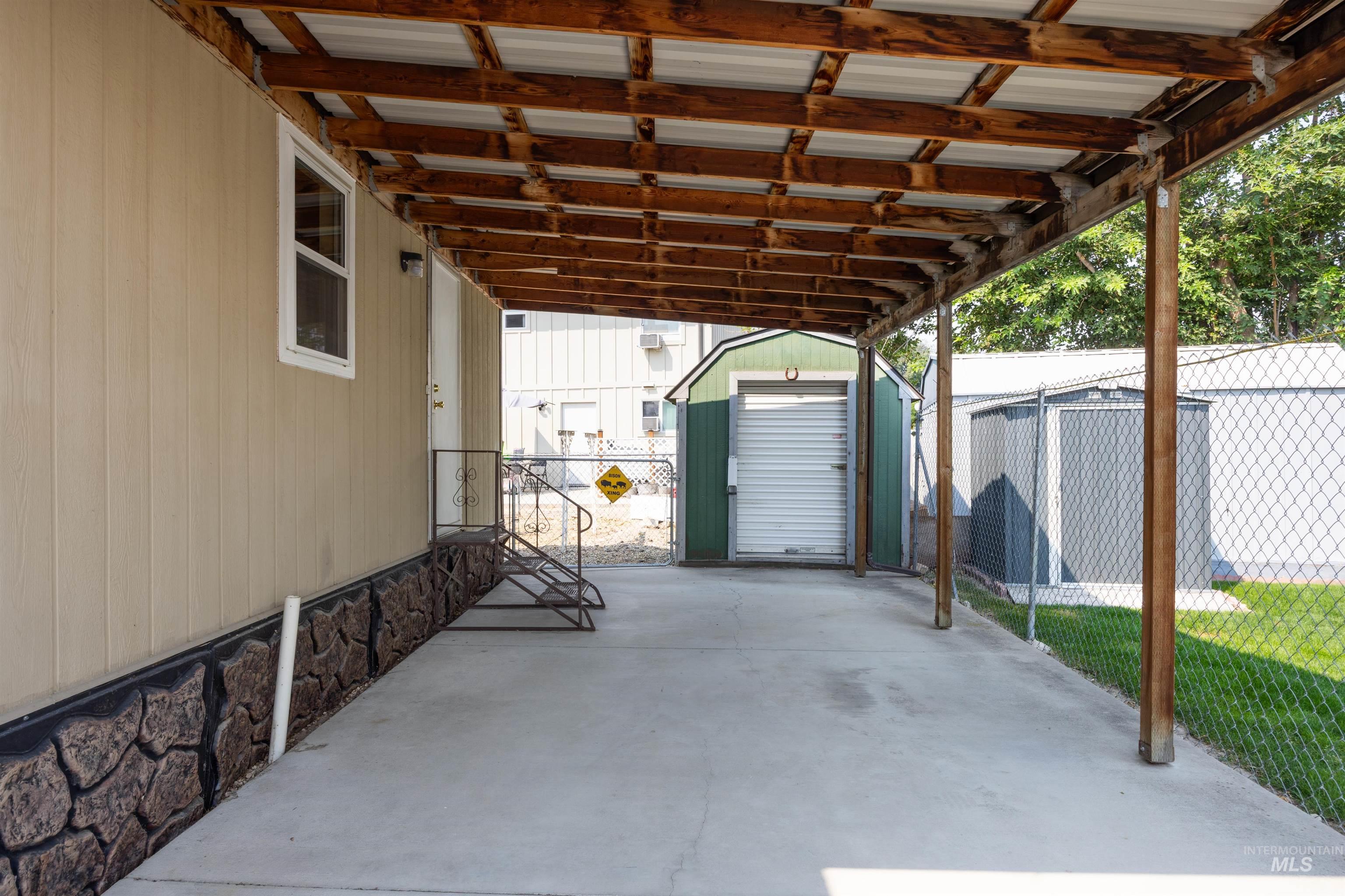 2205 E Linden St #6, Caldwell, Idaho 83605, 3 Bedrooms, 2 Bathrooms, Residential For Sale, Price $97,000,MLS 98997402