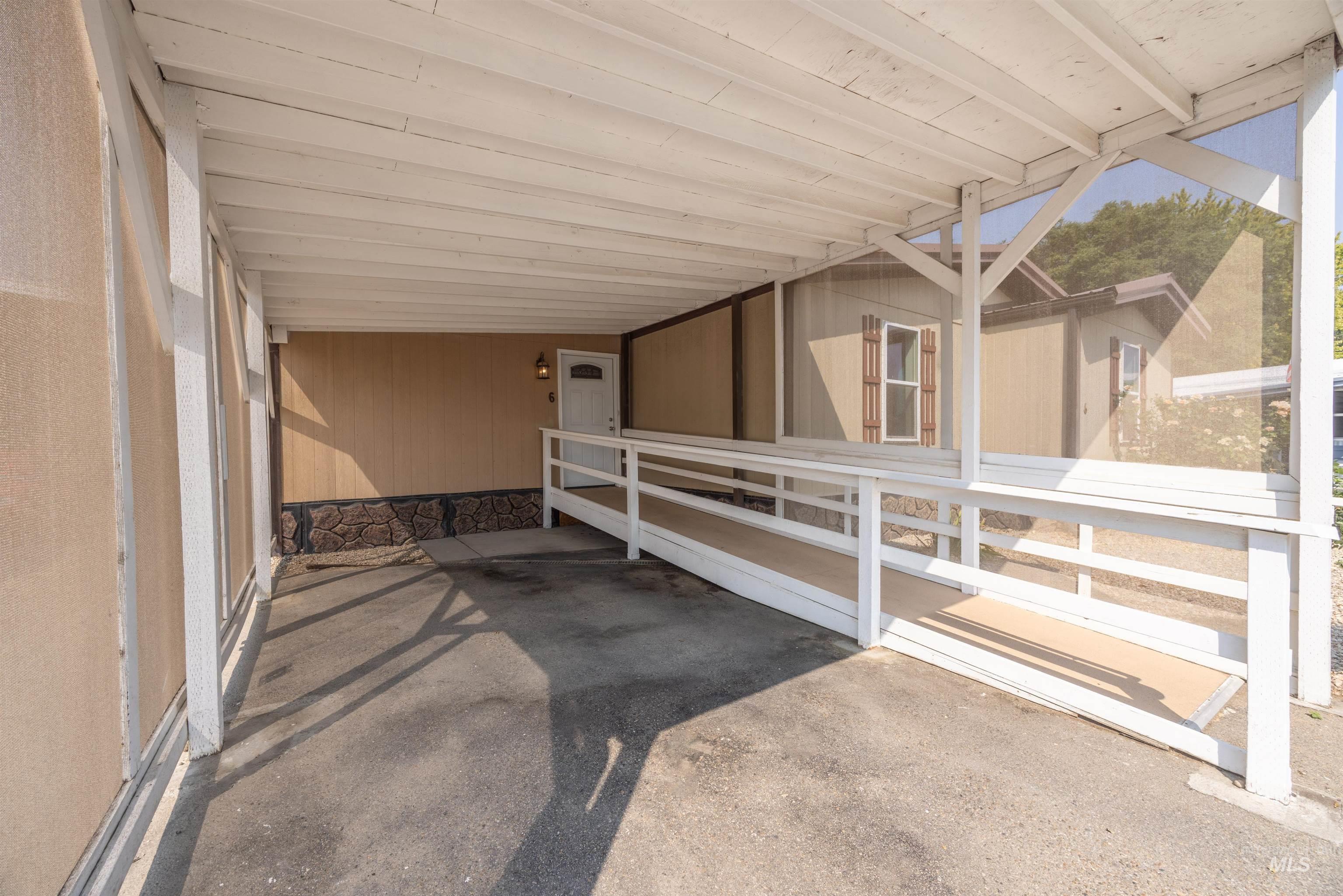2205 E Linden St #6, Caldwell, Idaho 83605, 3 Bedrooms, 2 Bathrooms, Residential For Sale, Price $97,000,MLS 98997402
