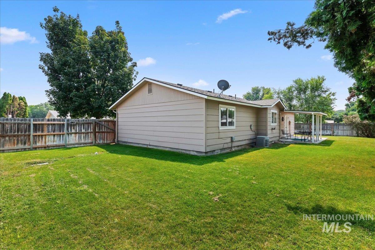 73 N Boise, Nampa, Idaho 83651, 3 Bedrooms, 1.5 Bathrooms, Residential For Sale, Price $349,900,MLS 98997405