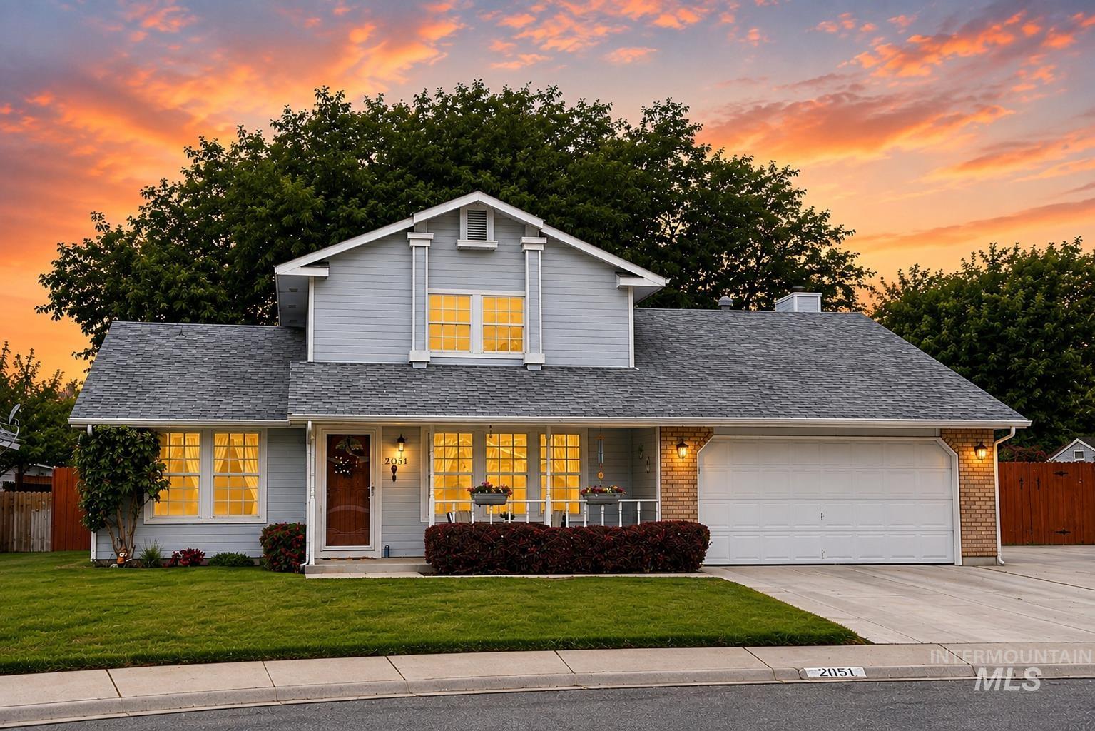 2051 N Applewood Pl, Meridian, Idaho 83646, 3 Bedrooms, 2 Bathrooms, Residential For Sale, Price $464,000, 98997406