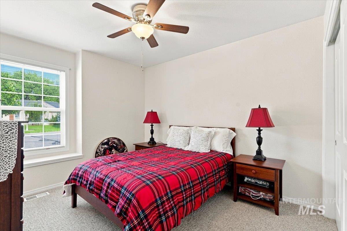 2286 N Wingate Pl, Meridian, Idaho 83646, 3 Bedrooms, 2 Bathrooms, Residential For Sale, Price $430,000, 98997408