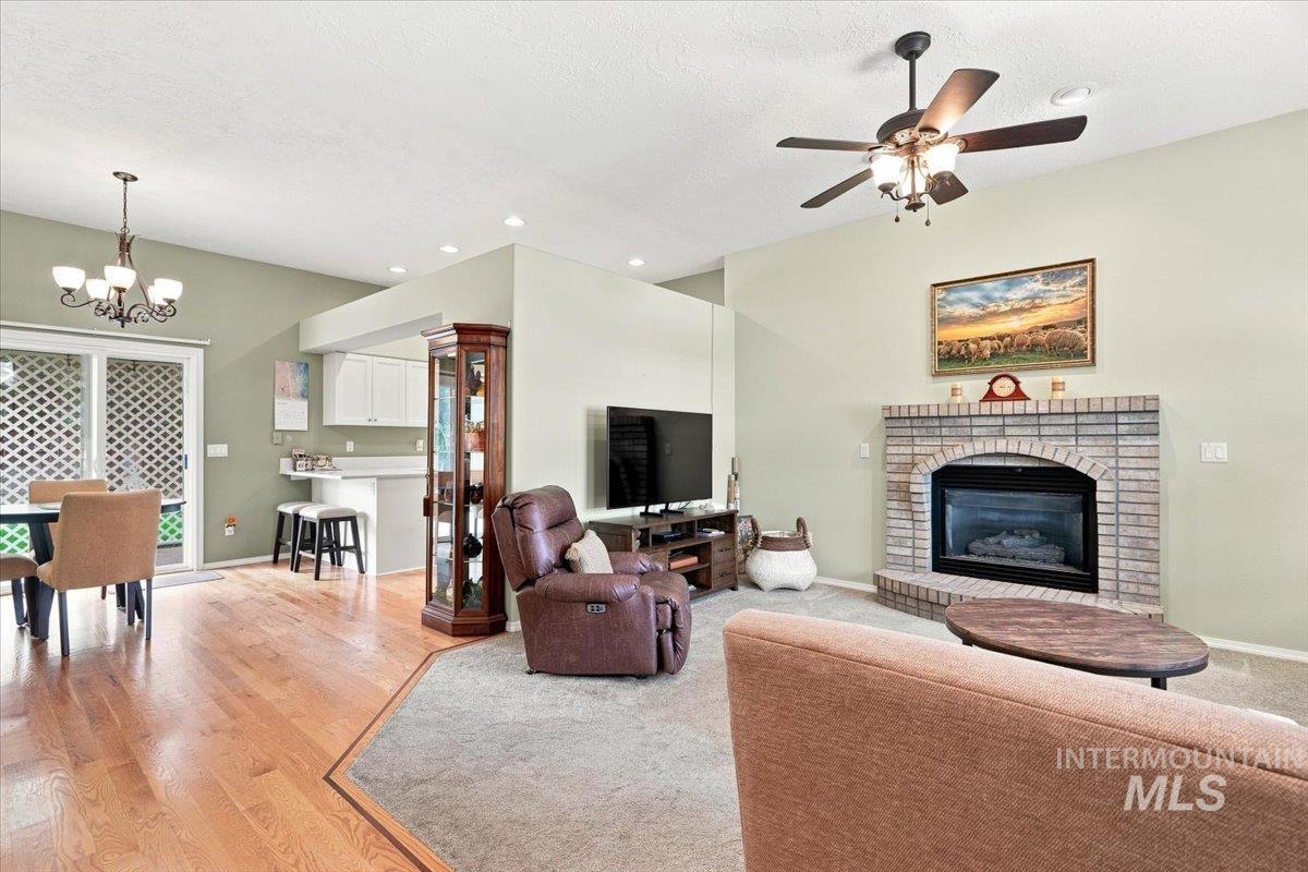 2286 N Wingate Pl, Meridian, Idaho 83646, 3 Bedrooms, 2 Bathrooms, Residential For Sale, Price $430,000, 98997408