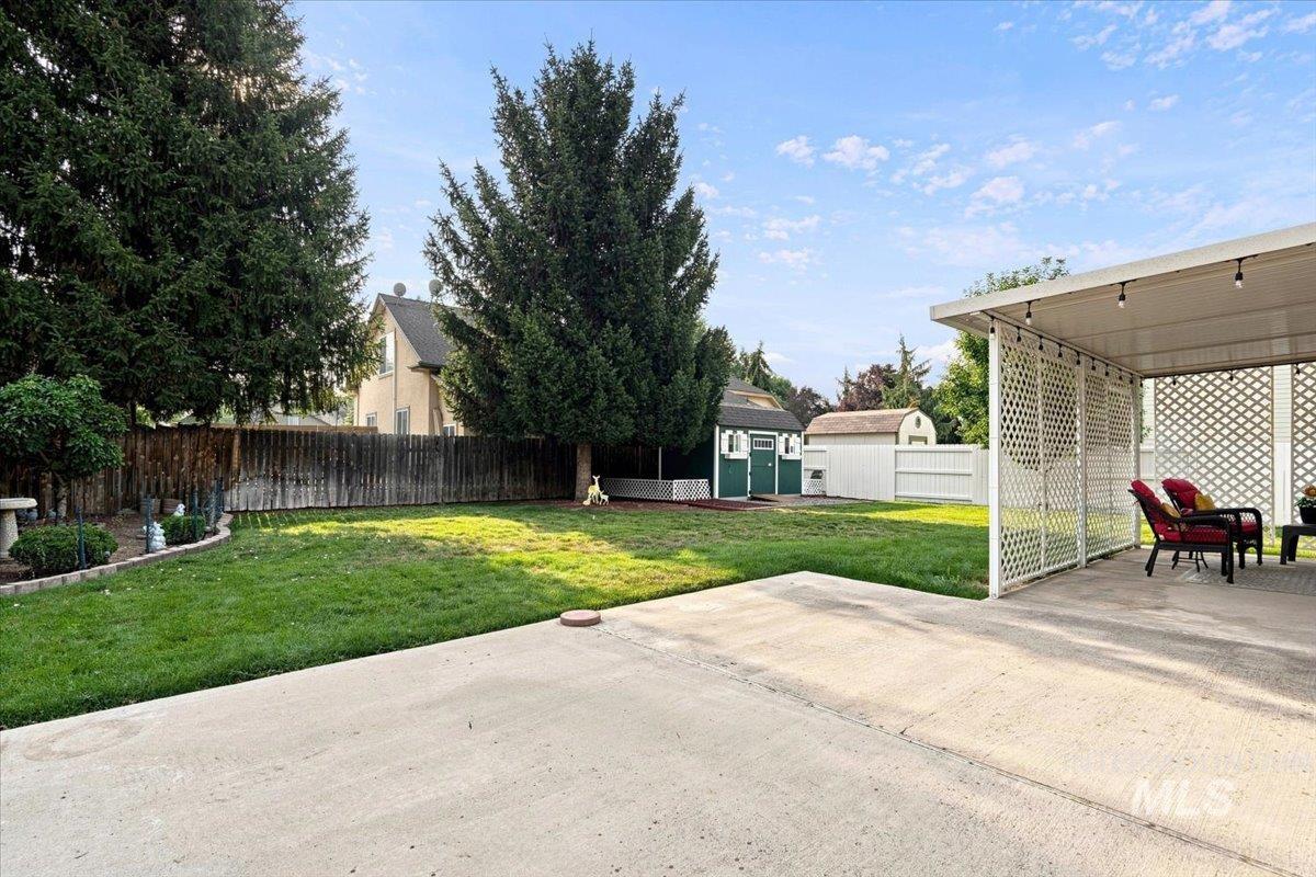 2286 N Wingate Pl, Meridian, Idaho 83646, 3 Bedrooms, 2 Bathrooms, Residential For Sale, Price $430,000, 98997408