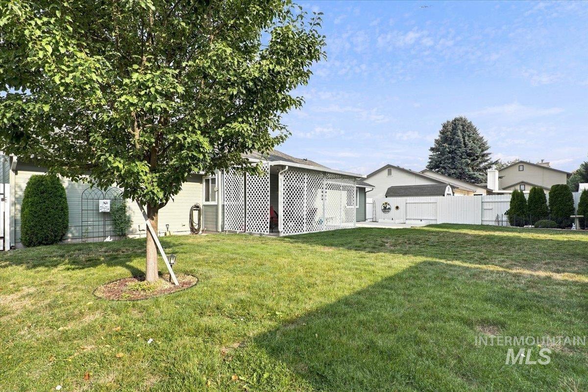 2286 N Wingate Pl, Meridian, Idaho 83646, 3 Bedrooms, 2 Bathrooms, Residential For Sale, Price $430,000, 98997408