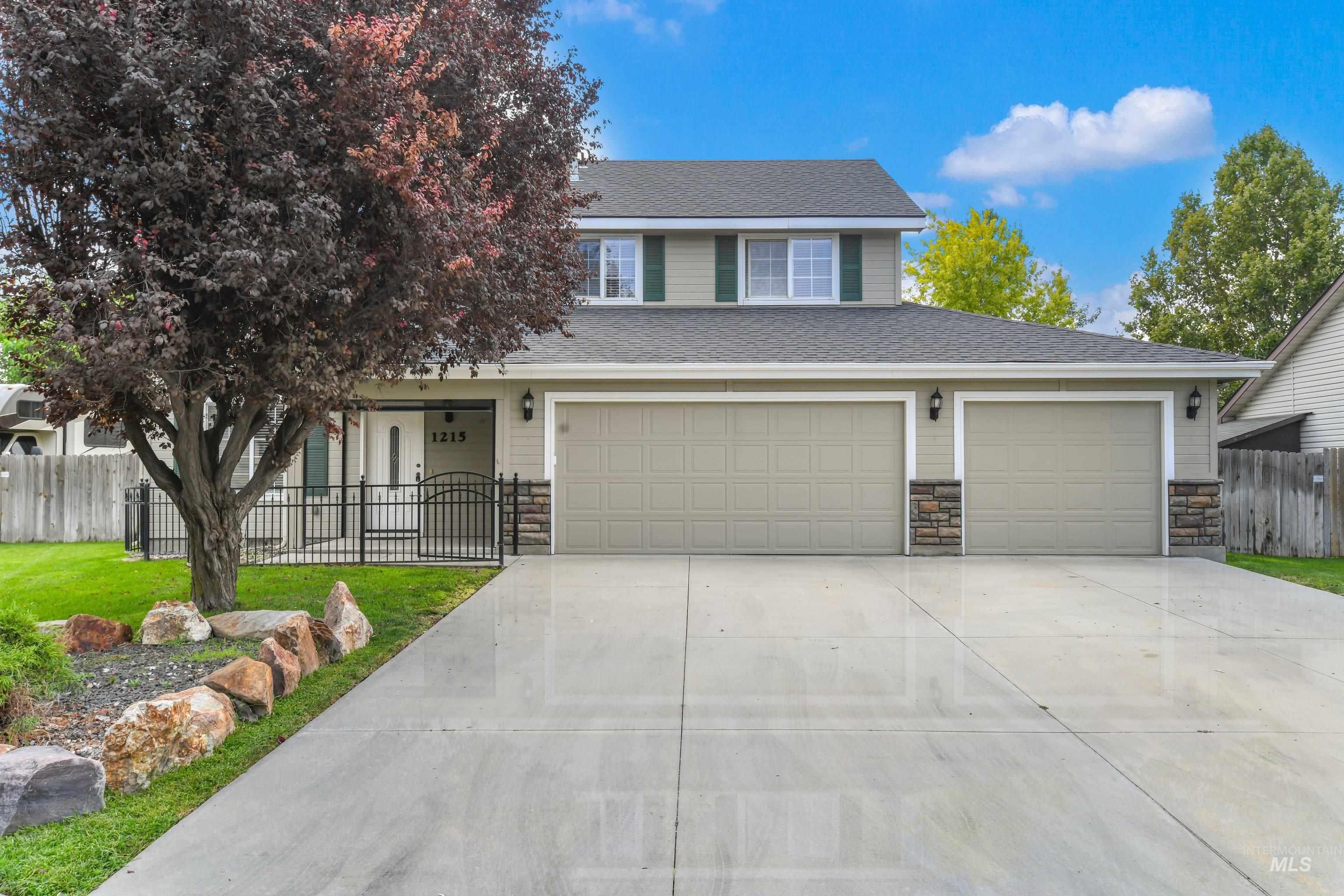 1215 W Eagle Avenue, Nampa, Idaho 83651, 4 Bedrooms, 2.5 Bathrooms, Residential For Sale, Price $429,900, 98997409