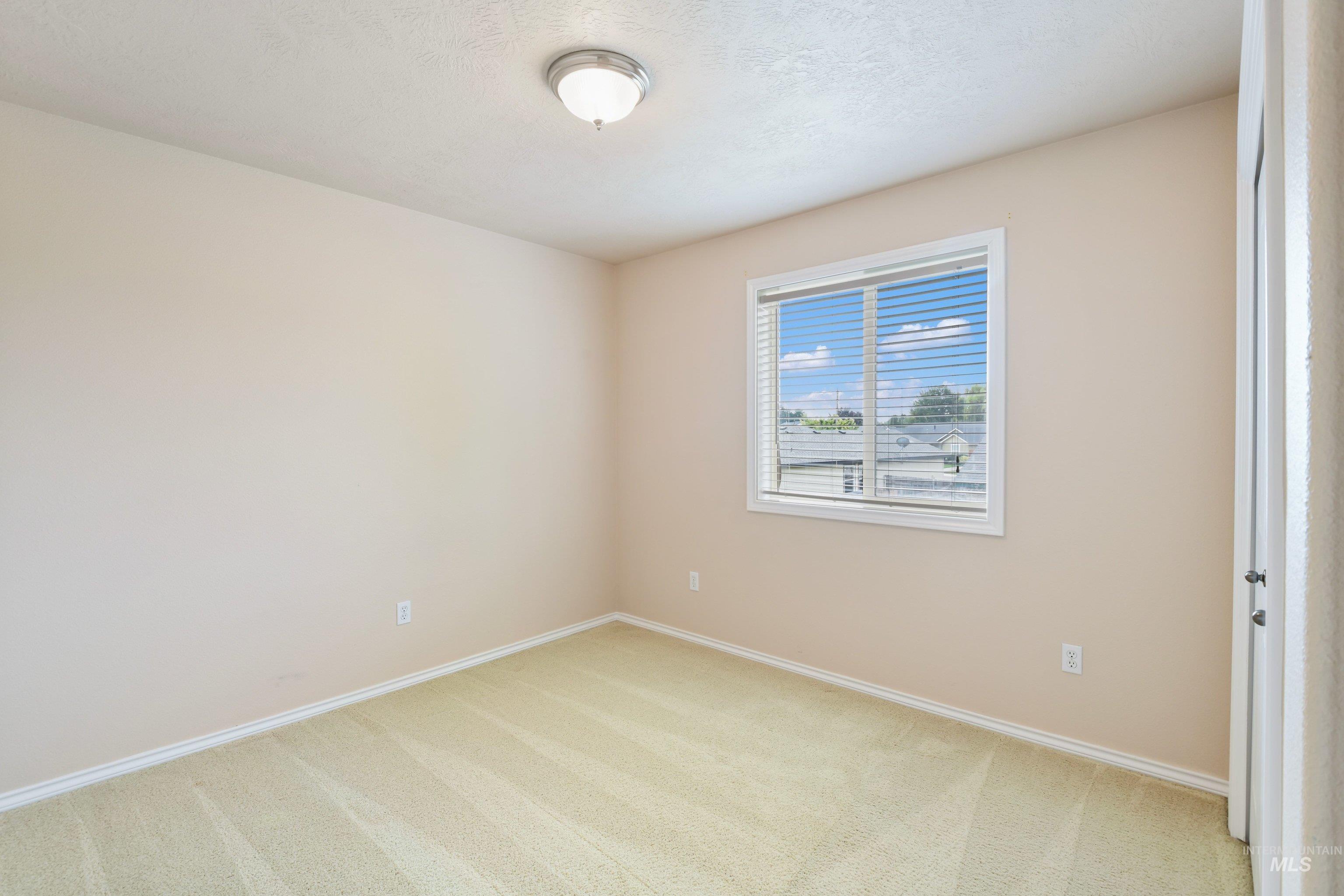 1215 W Eagle Avenue, Nampa, Idaho 83651, 4 Bedrooms, 2.5 Bathrooms, Residential For Sale, Price $429,900, 98997409