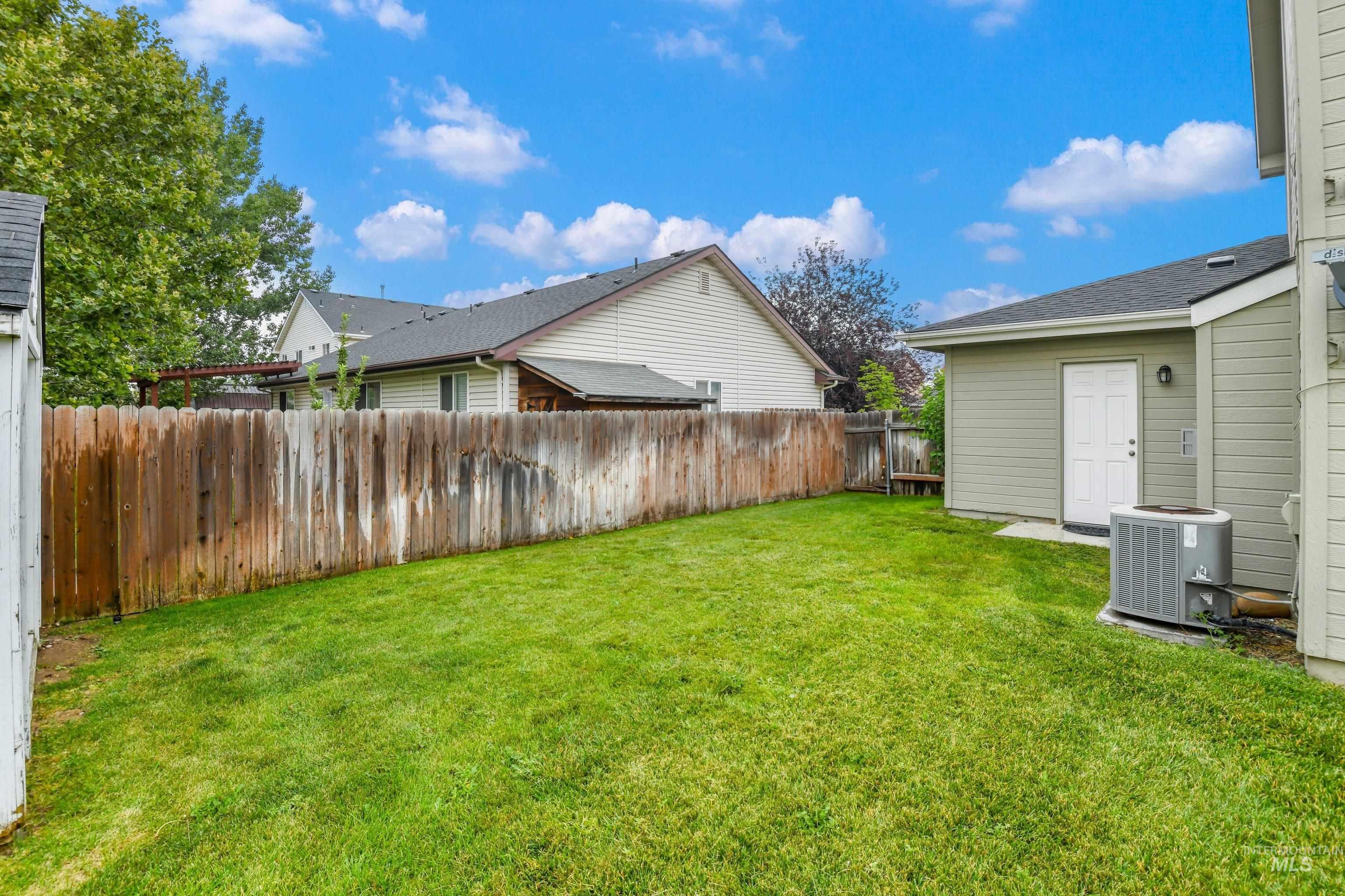 1215 W Eagle Avenue, Nampa, Idaho 83651, 4 Bedrooms, 2.5 Bathrooms, Residential For Sale, Price $429,900, 98997409