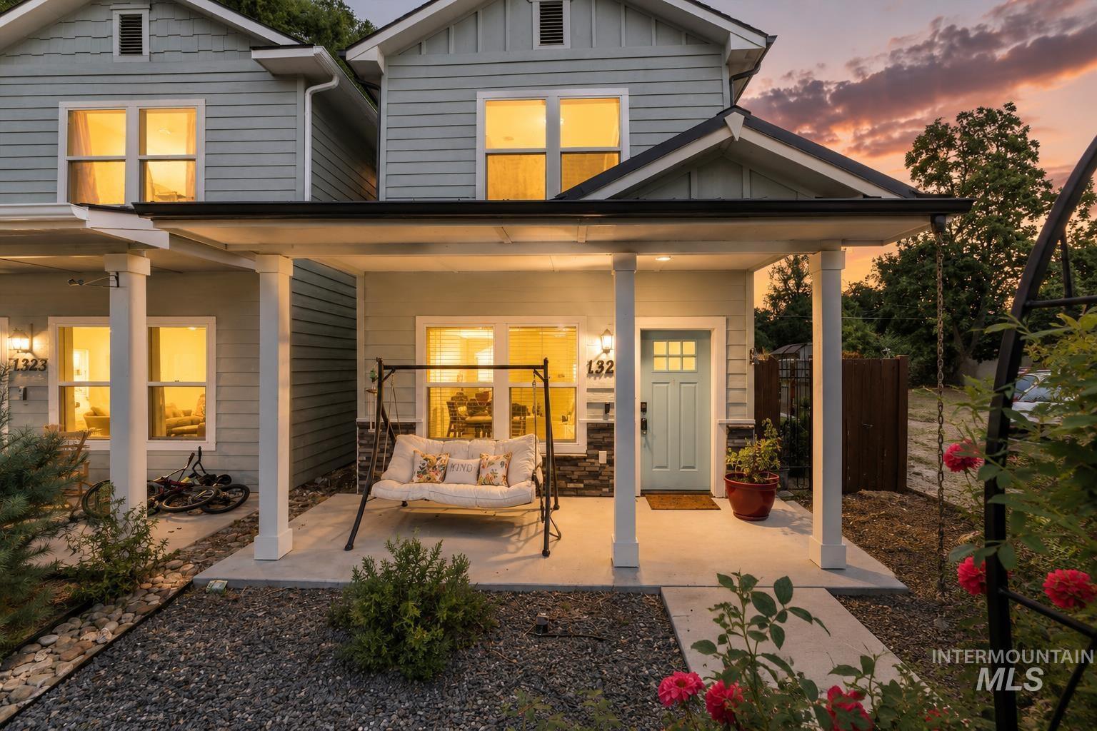 1325 Albany St, Caldwell, Idaho 83605, 3 Bedrooms, 2.5 Bathrooms, Residential For Sale, Price $344,999, 98997410