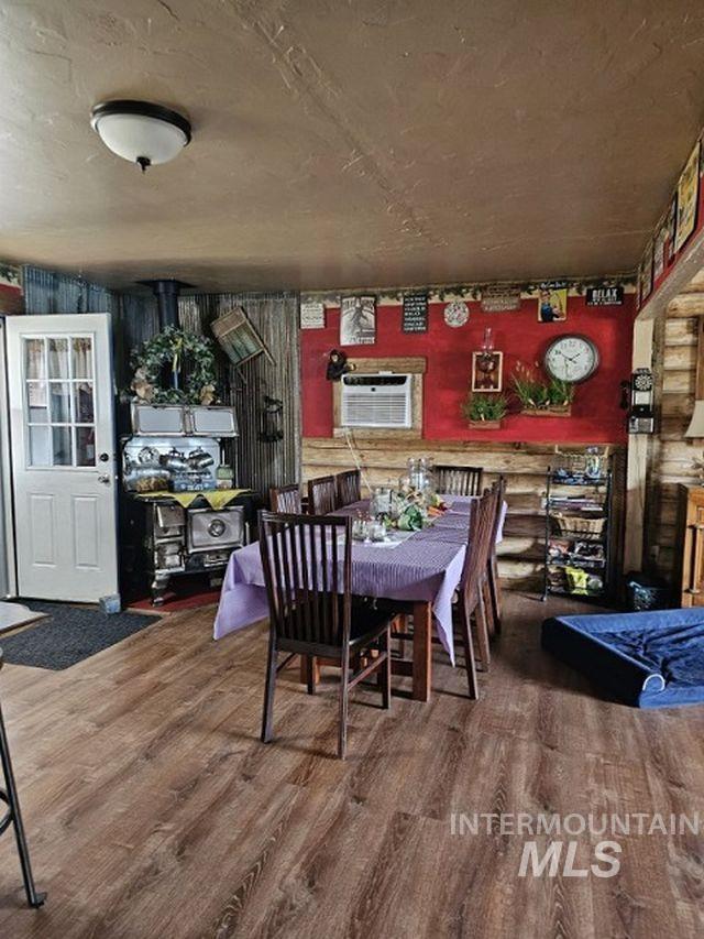 560 Pleasant Acres, Weippe, Idaho 83553, 3 Bedrooms, 1.5 Bathrooms, Residential For Sale, Price $319,000,MLS 98997411
