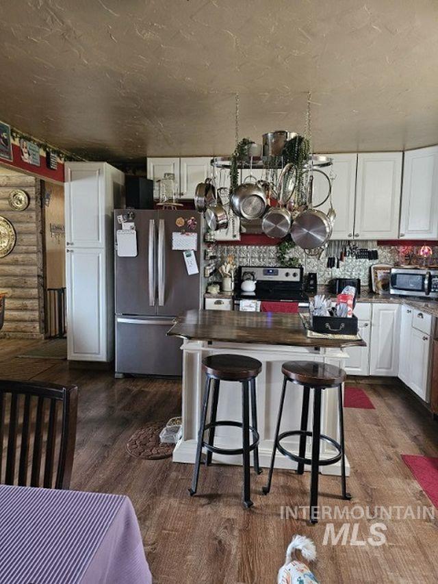 560 Pleasant Acres, Weippe, Idaho 83553, 3 Bedrooms, 1.5 Bathrooms, Residential For Sale, Price $319,000,MLS 98997411