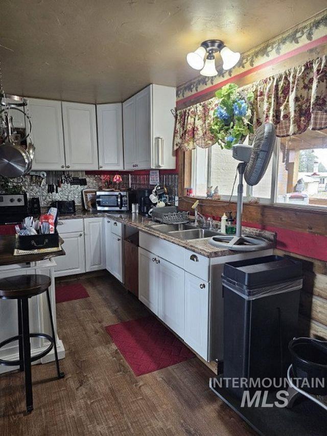 560 Pleasant Acres, Weippe, Idaho 83553, 3 Bedrooms, 1.5 Bathrooms, Residential For Sale, Price $319,000,MLS 98997411