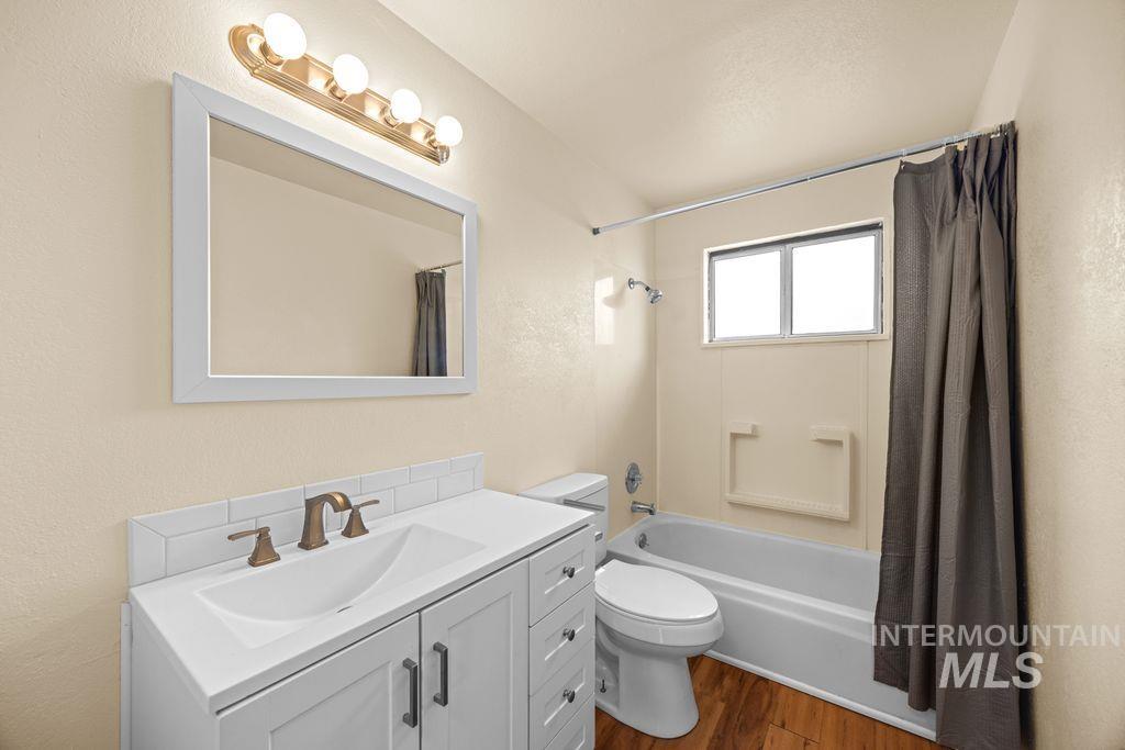 1203 Sweetwood Cir, Nampa, Idaho 83651, 3 Bedrooms, 1 Bathroom, Residential For Sale, Price $329,900,MLS 98997413