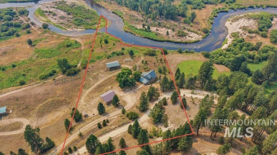 93 Windy River Rd, Garden Valley, Idaho 83622, 3 Bedrooms, 2.5 Bathrooms, Residential For Sale, Price $1,250,000,MLS 98997415