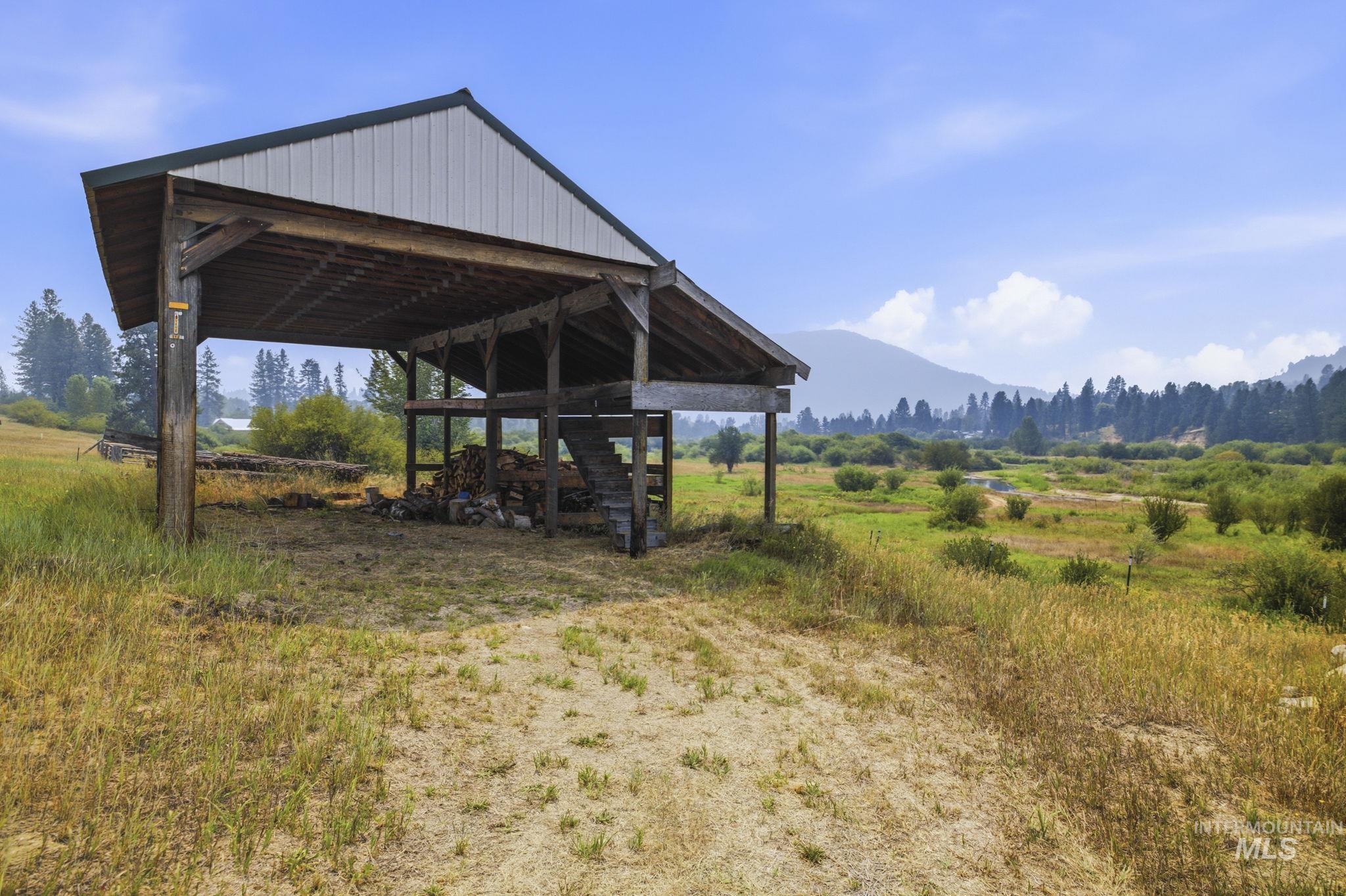 93 Windy River Rd, Garden Valley, Idaho 83622, 3 Bedrooms, 2.5 Bathrooms, Residential For Sale, Price $1,250,000,MLS 98997415