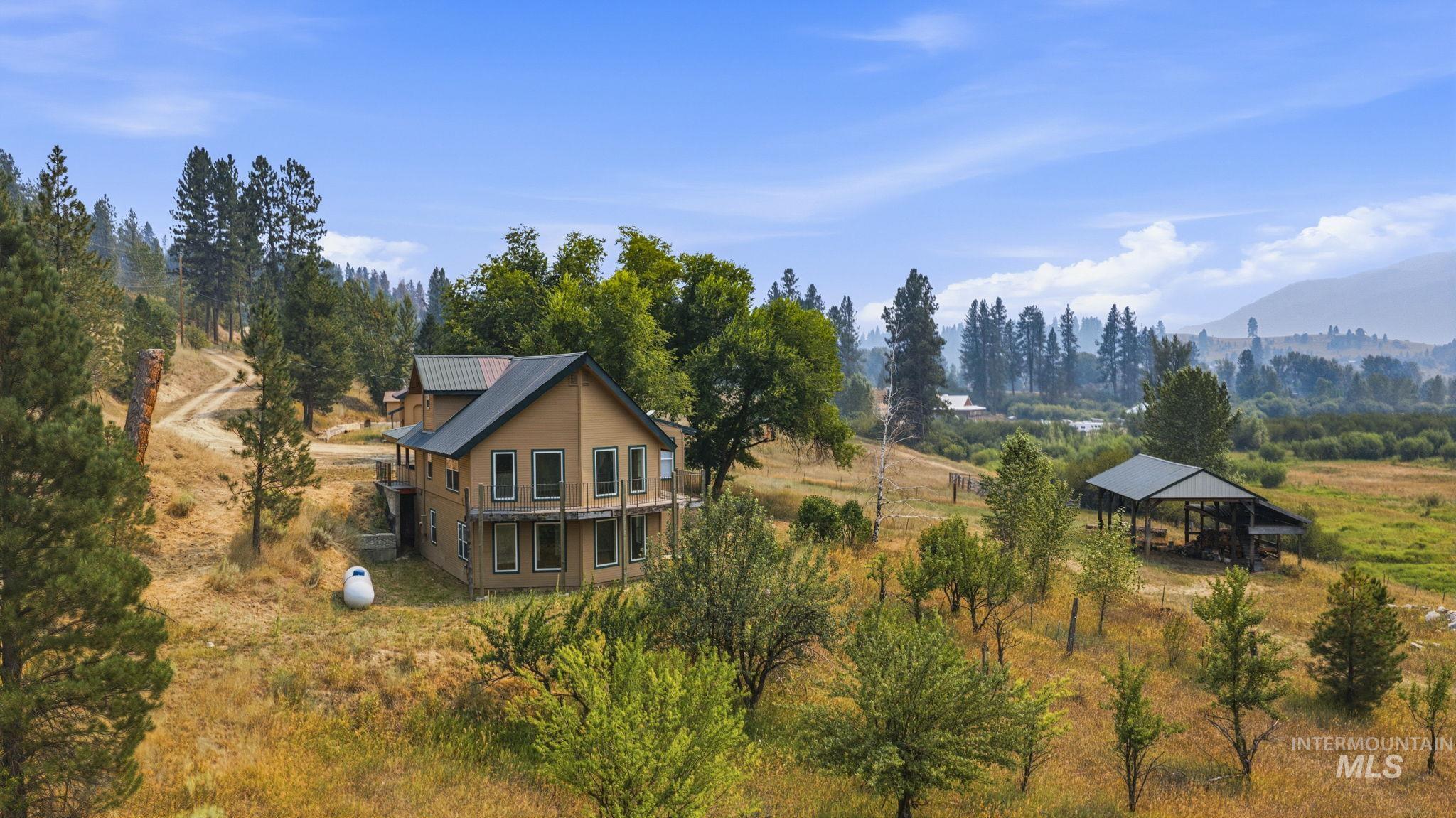 93 Windy River Rd, Garden Valley, Idaho 83622, 3 Bedrooms, 2.5 Bathrooms, Residential For Sale, Price $1,250,000,MLS 98997415