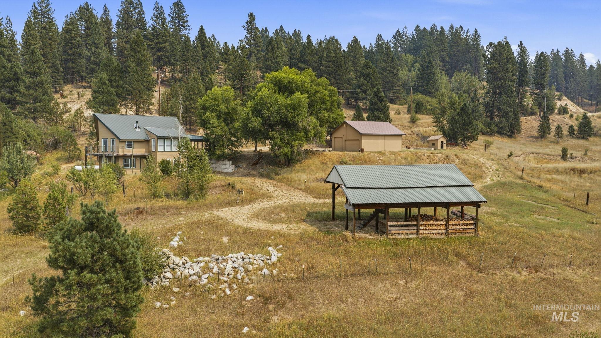 93 Windy River Rd, Garden Valley, Idaho 83622, 3 Bedrooms, 2.5 Bathrooms, Residential For Sale, Price $1,250,000,MLS 98997415