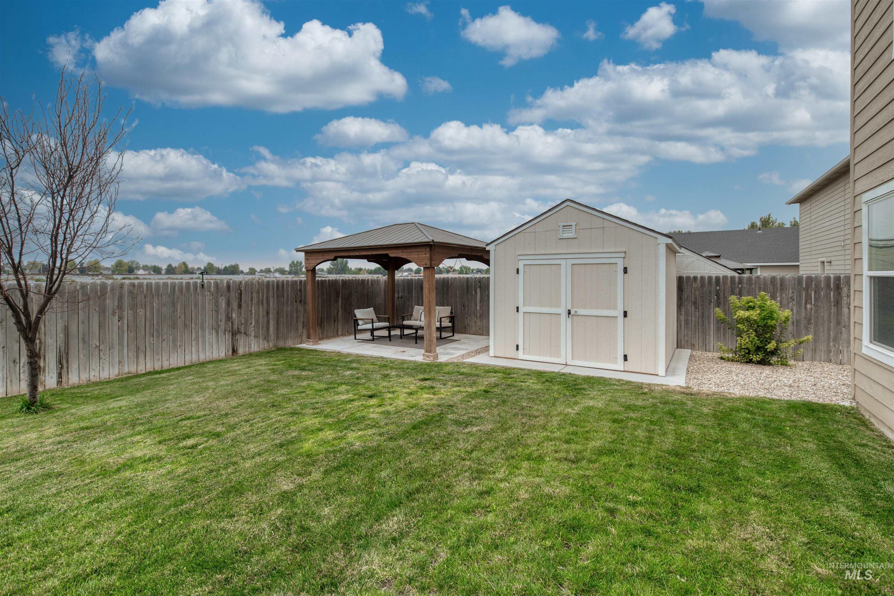 16309 Manatee Ave, Caldwell, Idaho 83607, 4 Bedrooms, 2.5 Bathrooms, Residential For Sale, Price $399,900,MLS 98997417