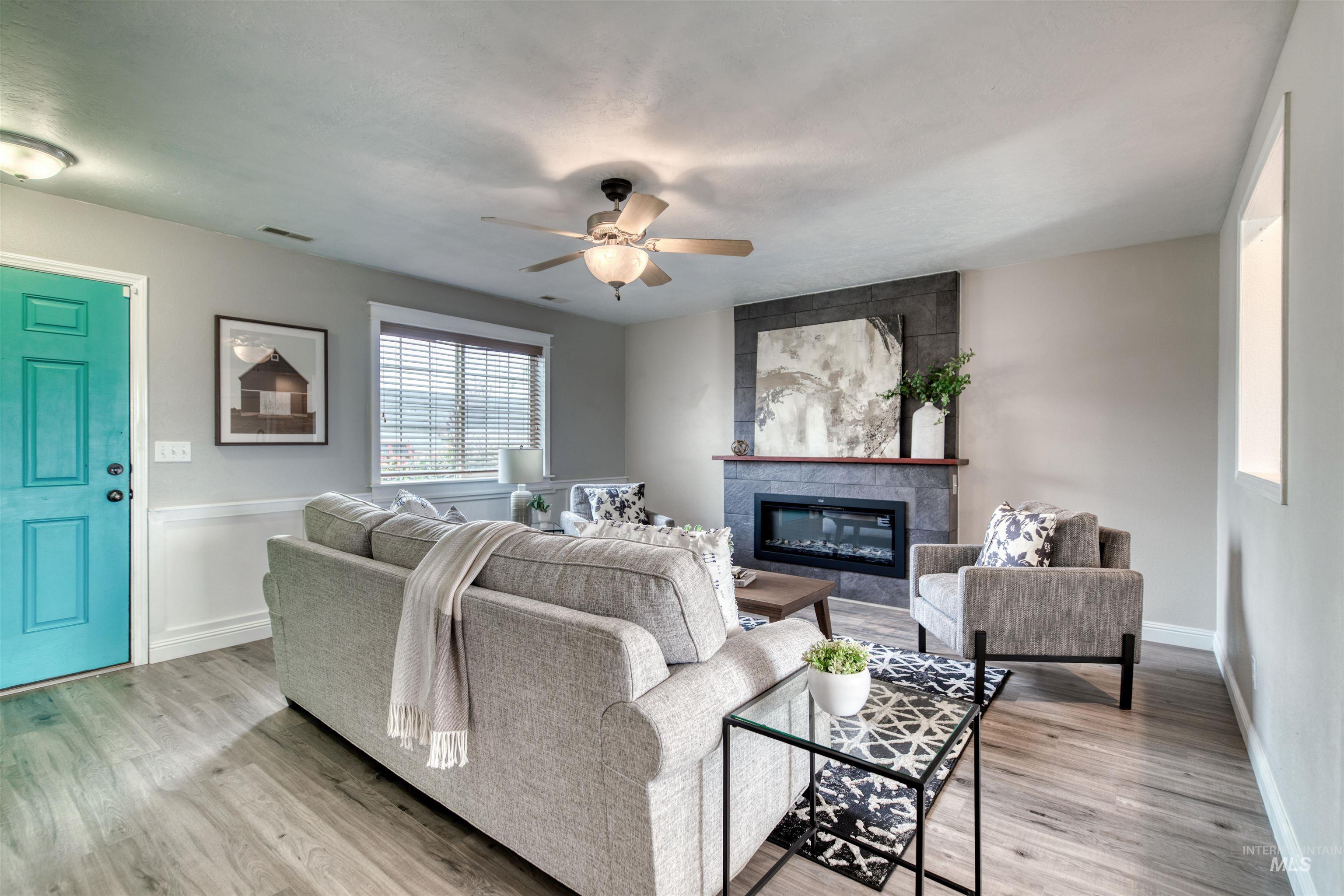 16309 Manatee Ave, Caldwell, Idaho 83607, 4 Bedrooms, 2.5 Bathrooms, Residential For Sale, Price $399,900,MLS 98997417