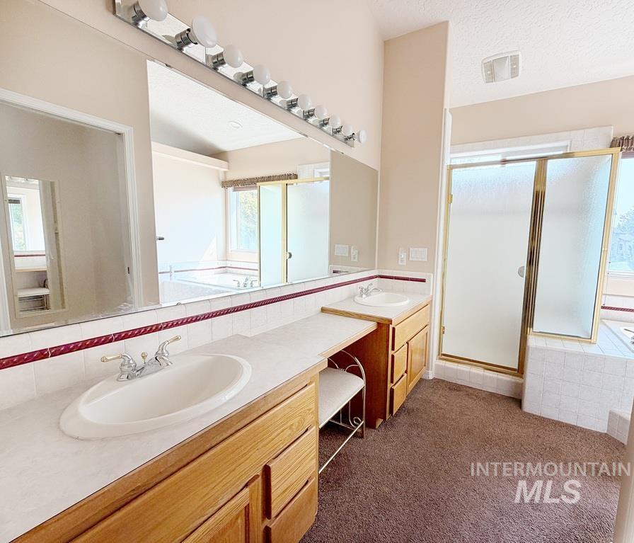 5875 Diamond Ridge Way, Nampa, Idaho 83686, 3 Bedrooms, 2.5 Bathrooms, Residential For Sale, Price $806,400,MLS 98997420