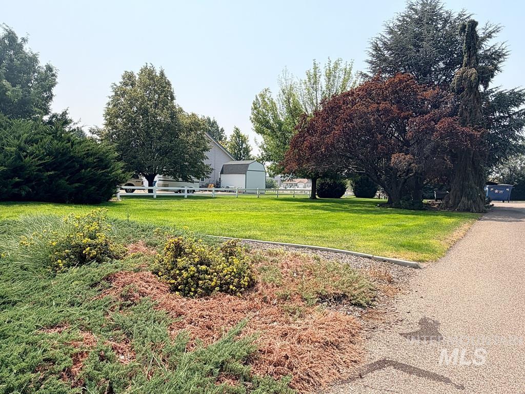 5875 Diamond Ridge Way, Nampa, Idaho 83686, 3 Bedrooms, 2.5 Bathrooms, Residential For Sale, Price $806,400,MLS 98997420