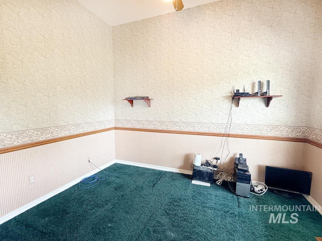 5875 Diamond Ridge Way, Nampa, Idaho 83686, 3 Bedrooms, 2.5 Bathrooms, Residential For Sale, Price $806,400,MLS 98997420
