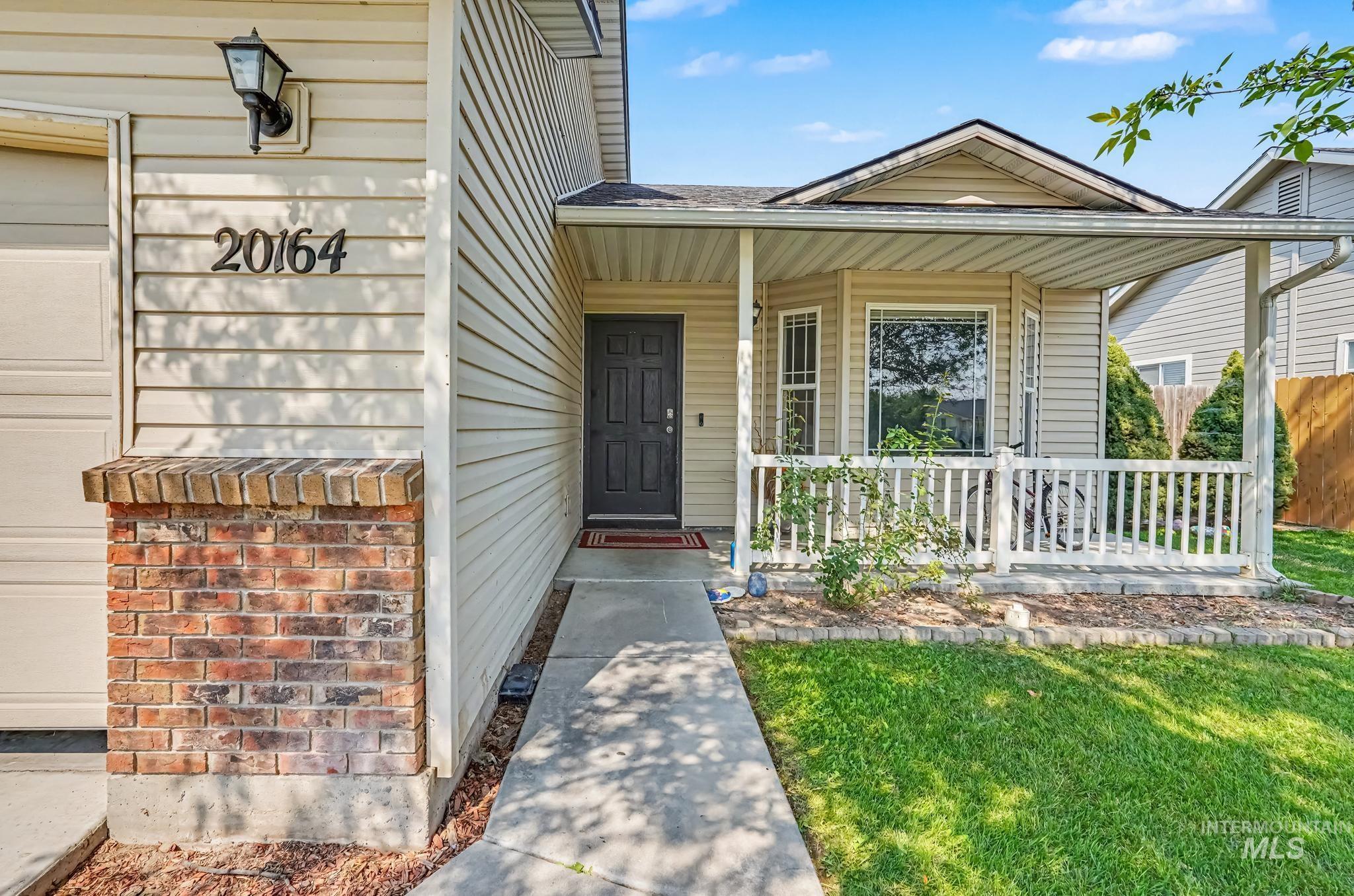 20164 Colebrook Ave, Caldwell, Idaho 83605, 5 Bedrooms, 2.5 Bathrooms, Residential For Sale, Price $415,000,MLS 98997421