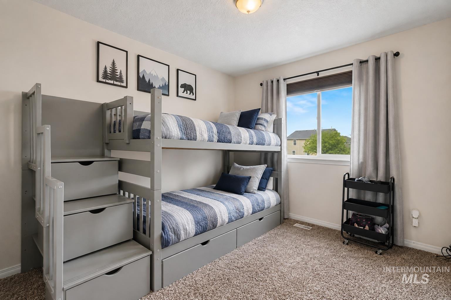 20164 Colebrook Ave, Caldwell, Idaho 83605, 5 Bedrooms, 2.5 Bathrooms, Residential For Sale, Price $415,000,MLS 98997421