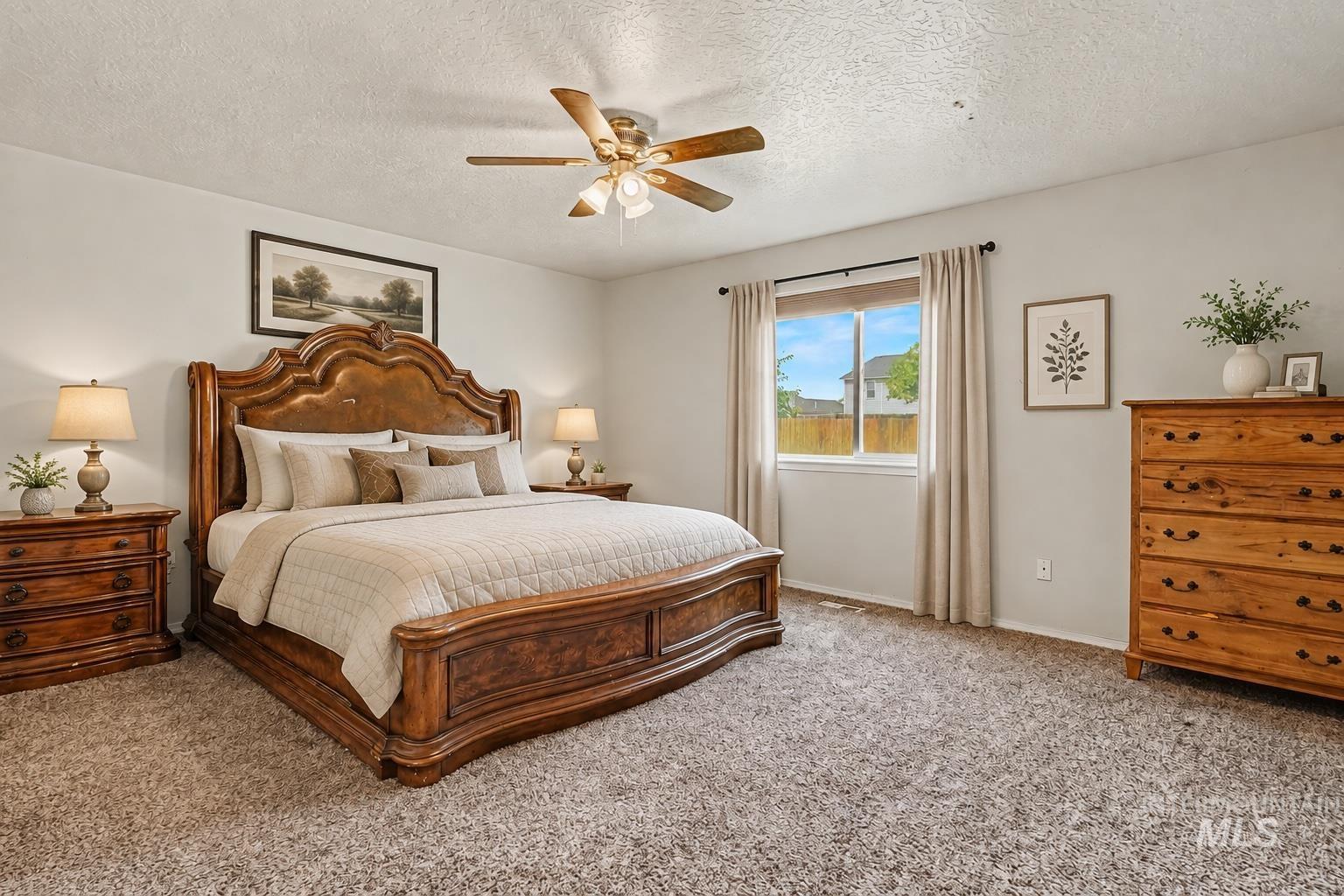 20164 Colebrook Ave, Caldwell, Idaho 83605, 5 Bedrooms, 2.5 Bathrooms, Residential For Sale, Price $415,000,MLS 98997421