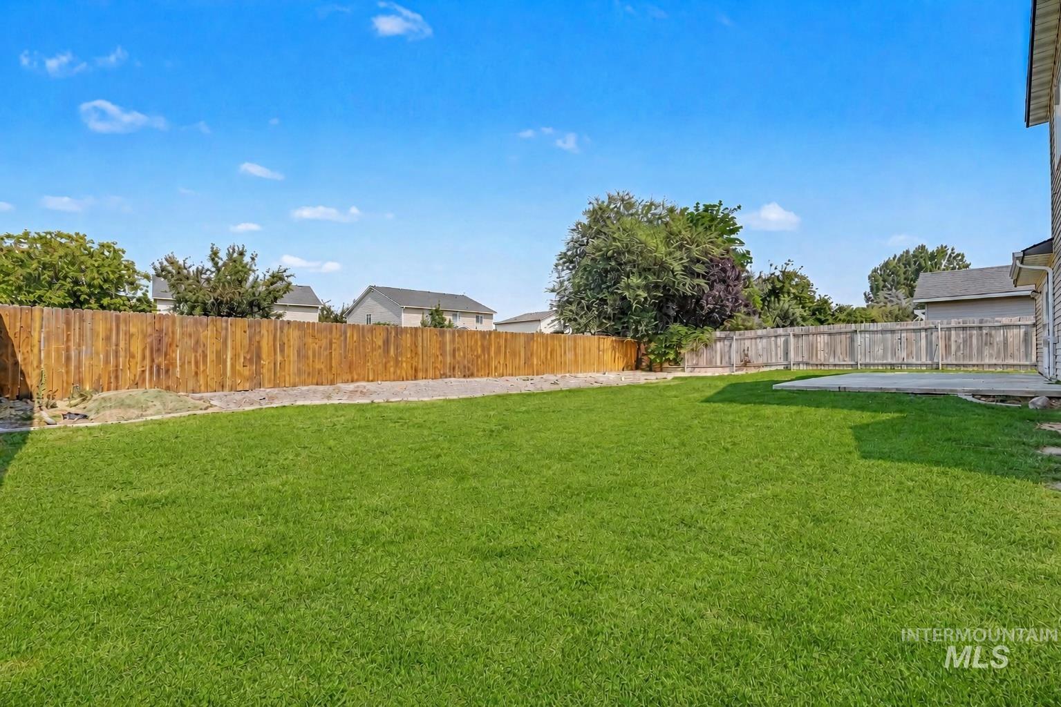 20164 Colebrook Ave, Caldwell, Idaho 83605, 5 Bedrooms, 2.5 Bathrooms, Residential For Sale, Price $415,000,MLS 98997421