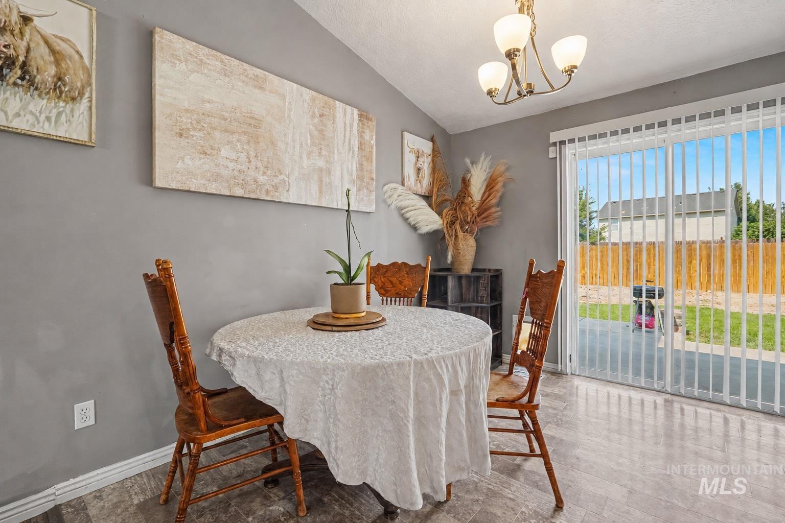 20164 Colebrook Ave, Caldwell, Idaho 83605, 5 Bedrooms, 2.5 Bathrooms, Residential For Sale, Price $415,000,MLS 98997421
